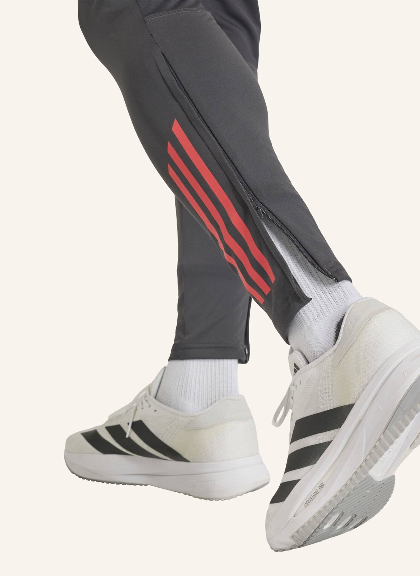 adidas LIVERPOOL FC TIRO 25 COMPETITION TRAININGSHOSE: SCHWARZ