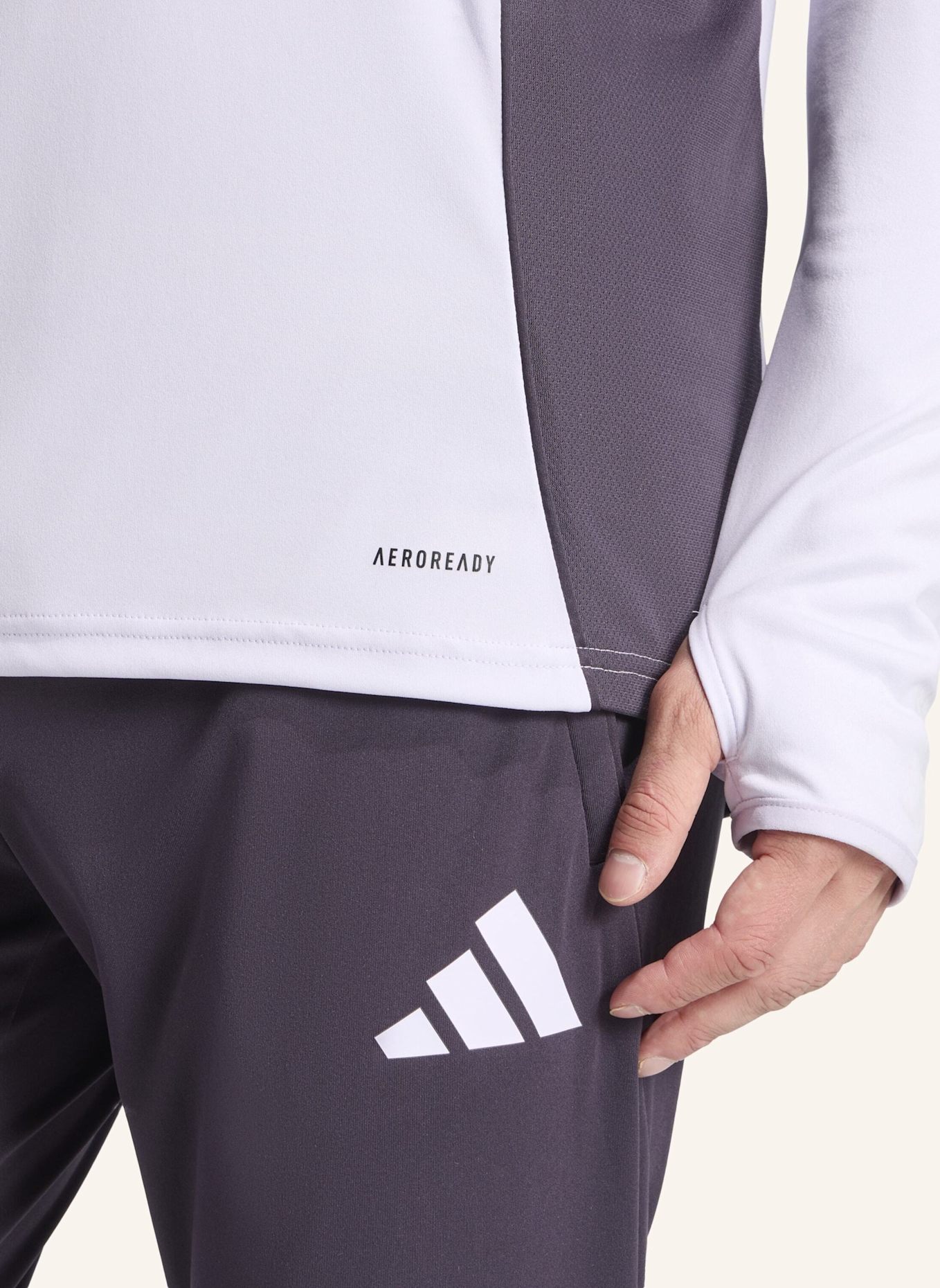 adidas MANCHESTER UNITED TIRO 25 COMPETITION TRAININGSOBERTEIL: LILA/ SCHWARZ