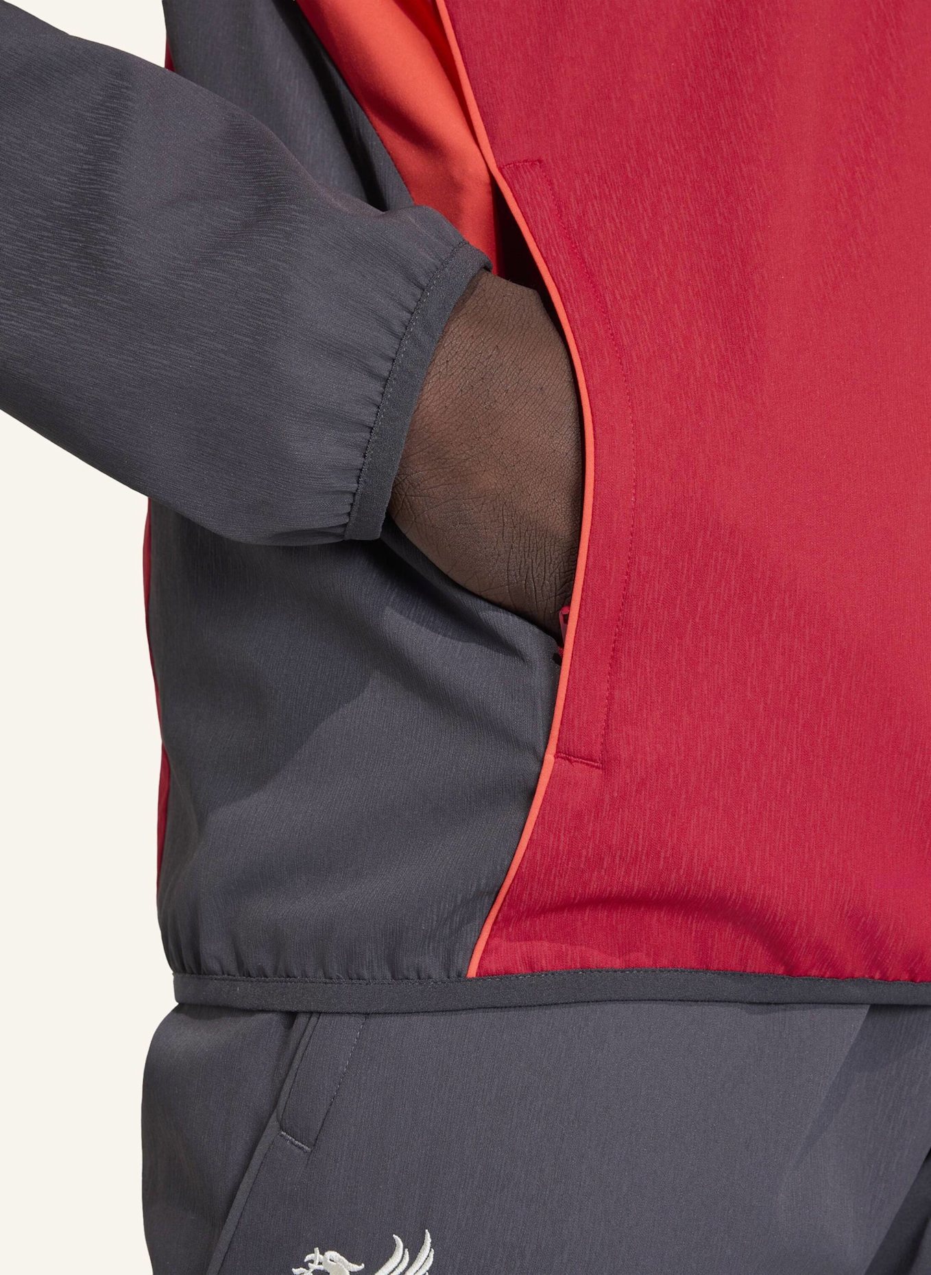 adidas FC LIVERPOOL TIRO 25 COMPETITION PRÄSENTATIONSJACKE: ROT