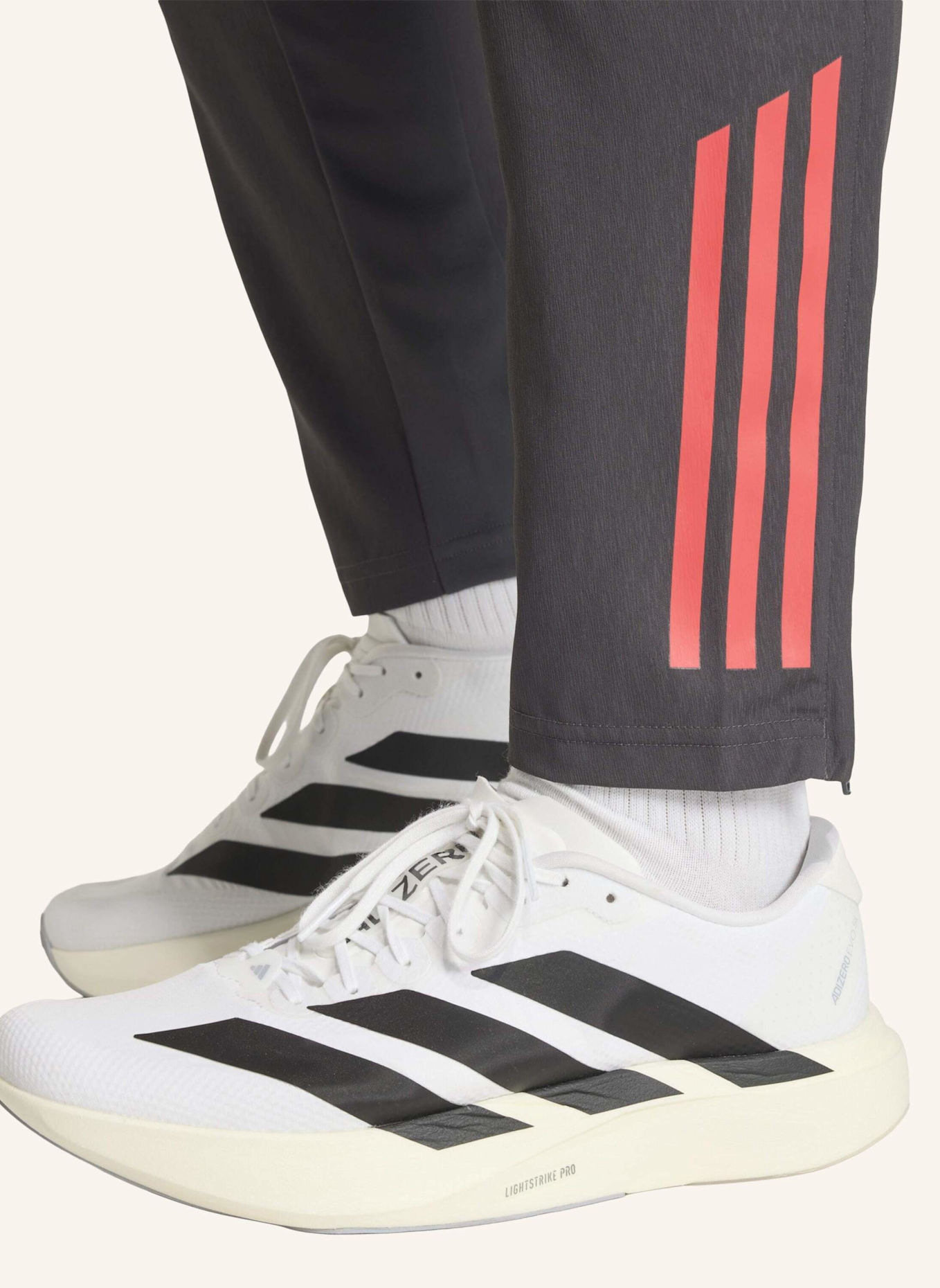 adidas FC LIVERPOOL TIRO 25 COMPETITION PRÄSENTATIONSHOSE: SCHWARZ