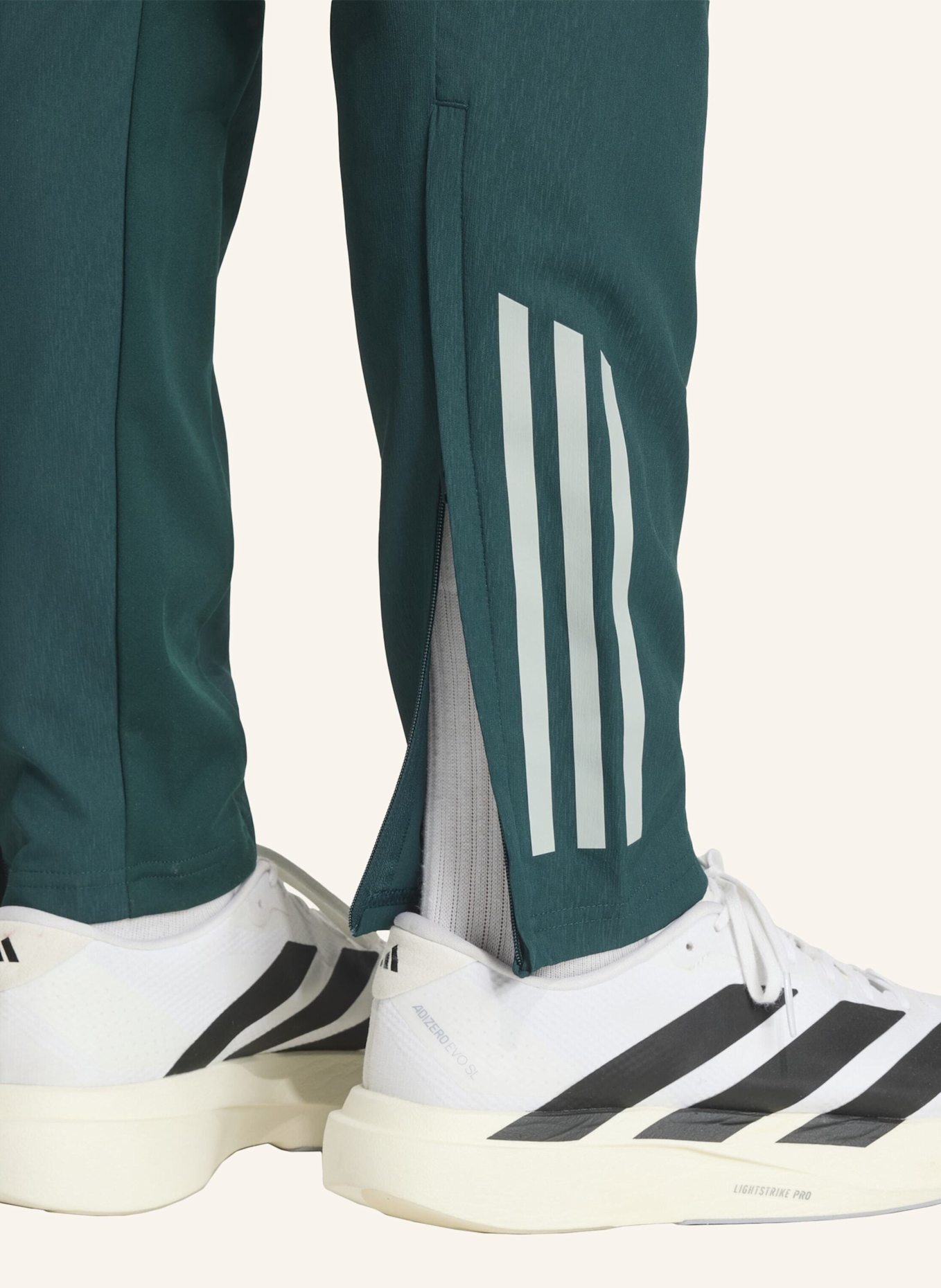 adidas FC ARSENAL TIRO 25 COMPETITION PRÄSENTATIONSHOSE: GRÜN