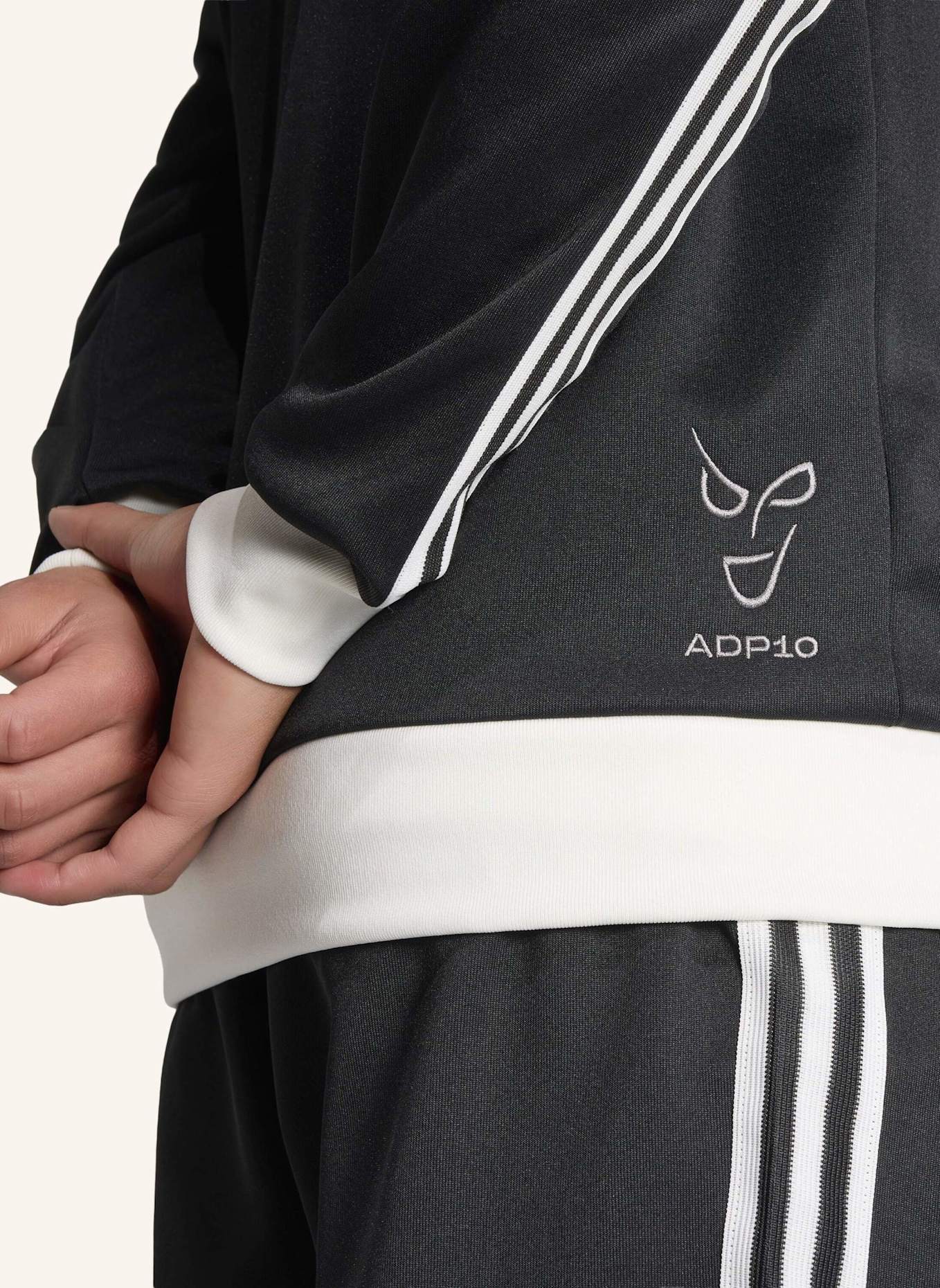 adidas JUVENTUS FC ORIGINALS TRAININGSJACKE: SCHWARZ