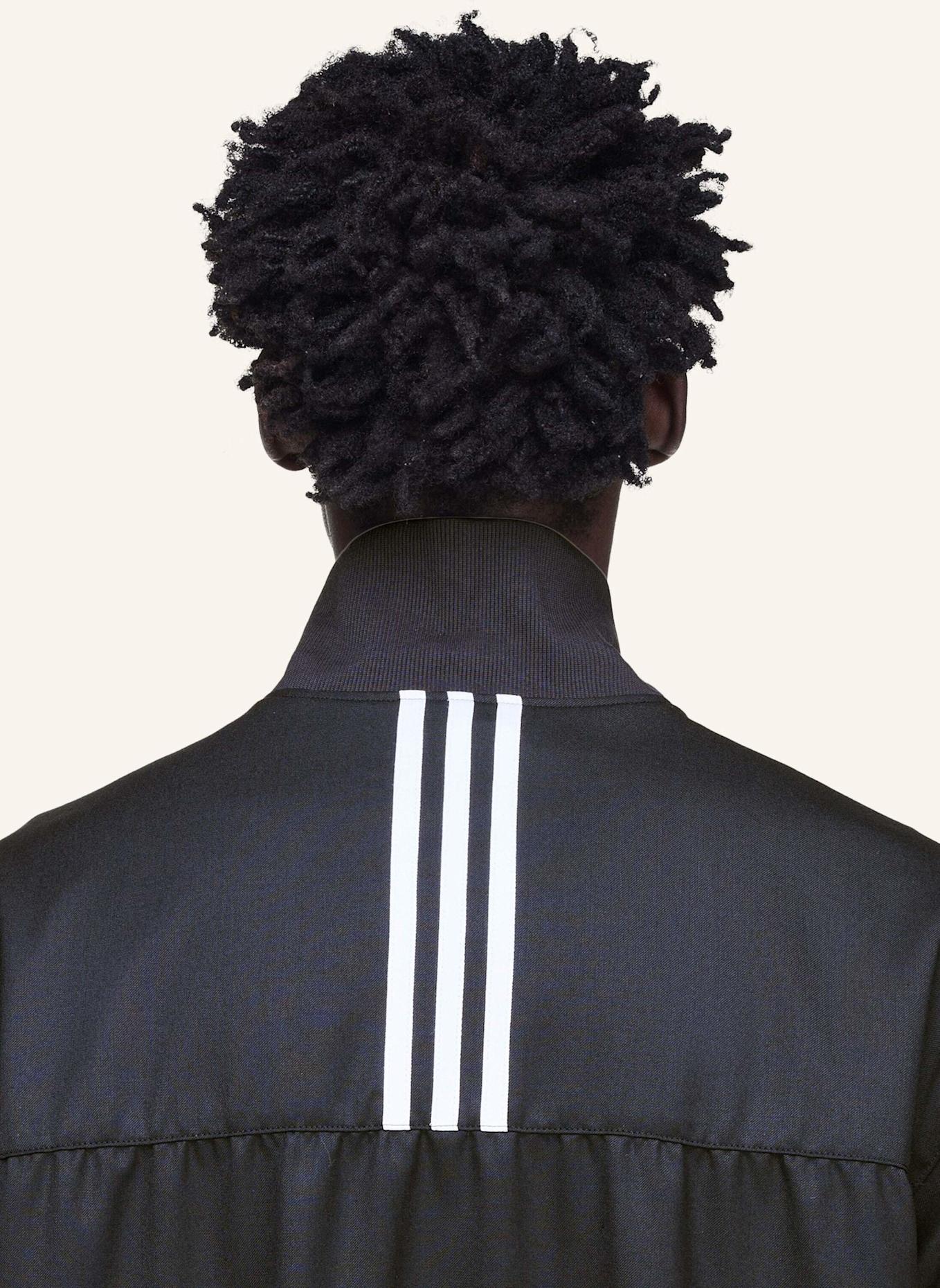 Y-3 Y-3 LANGE TRAININGSJACKE AUS VEREDELTER WOLLE: SCHWARZ