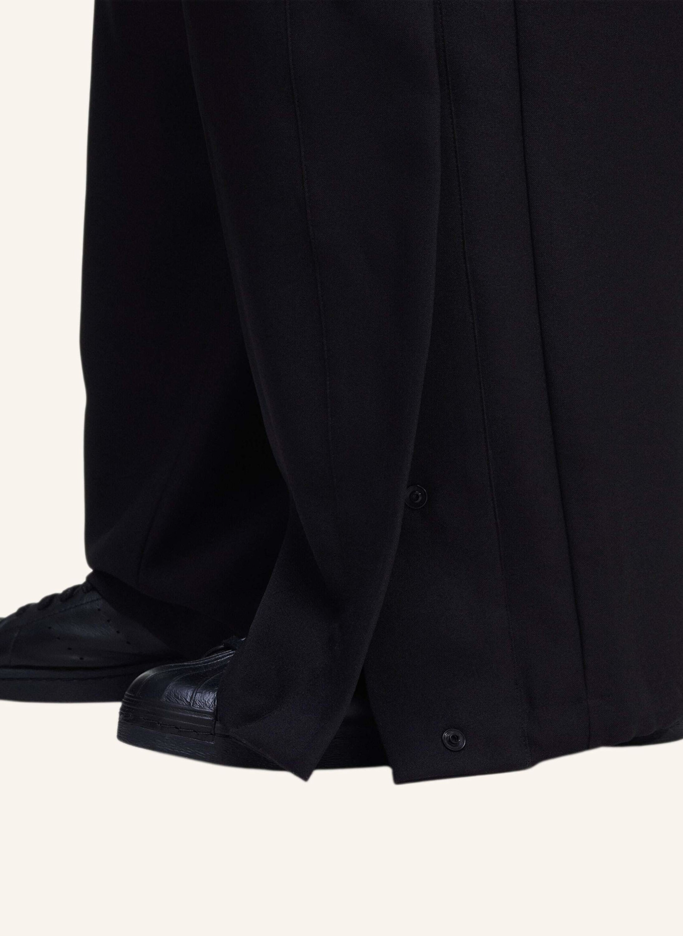 Y-3 Y-3 SPORT UNIFORM BASKETBALLHOSE: SCHWARZ