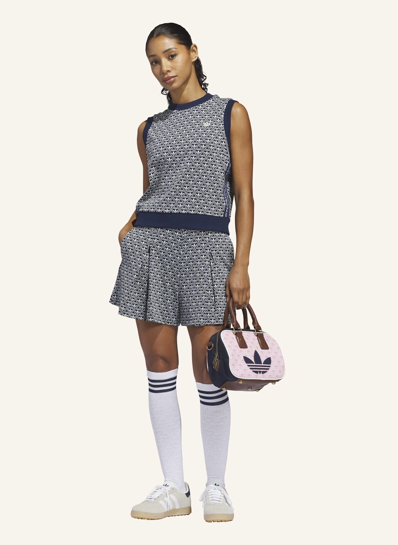 adidas ORIGINALS ALL OVER SKORT: WEISS