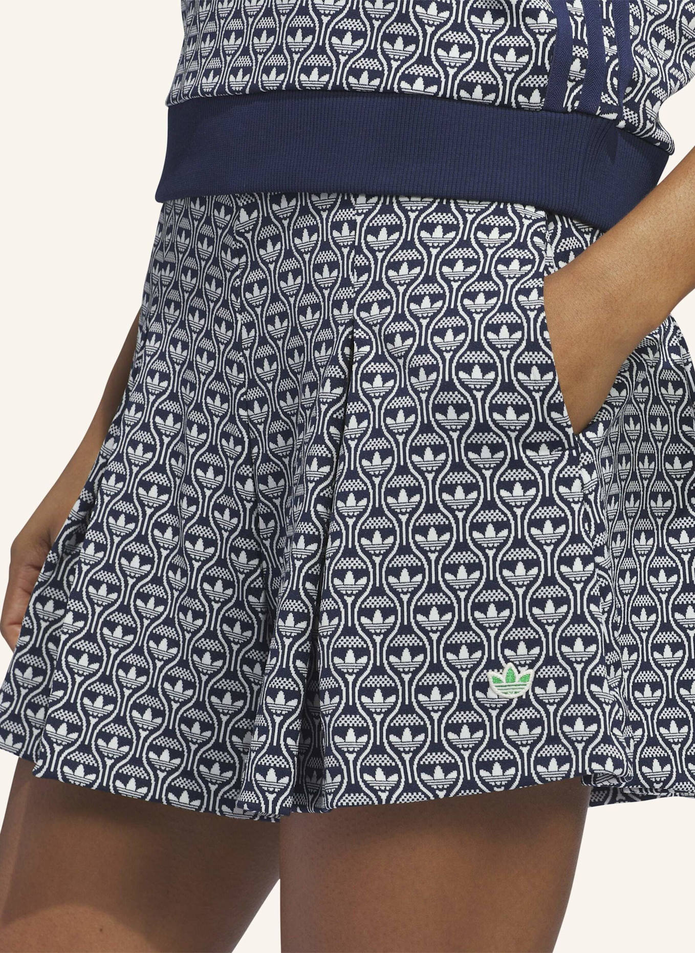 adidas ORIGINALS ALL OVER SKORT: WEISS