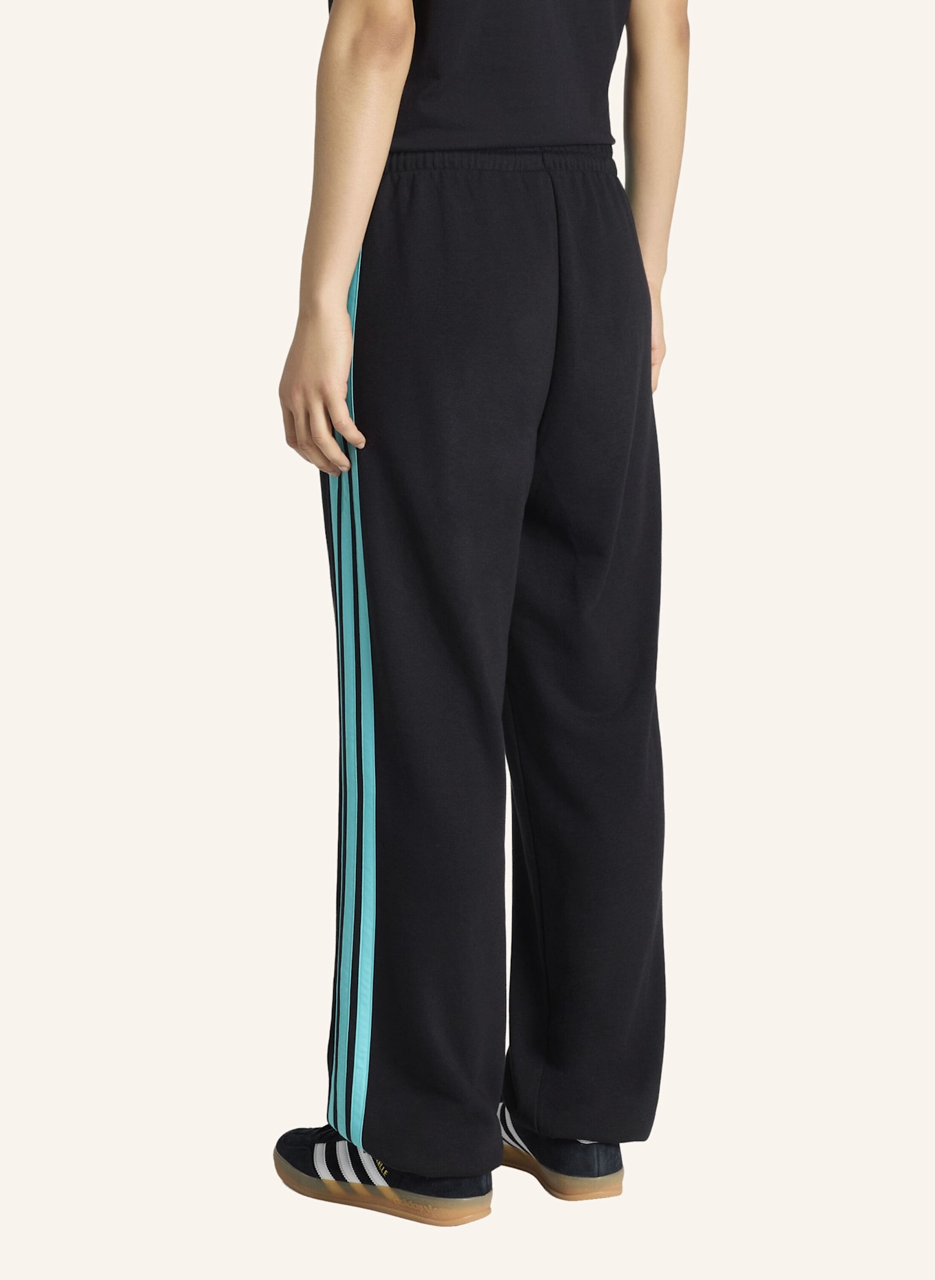 adidas MERCEDES-AMG PETRONAS FORMULA 1 TEAM DNA HOSE: SCHWARZ