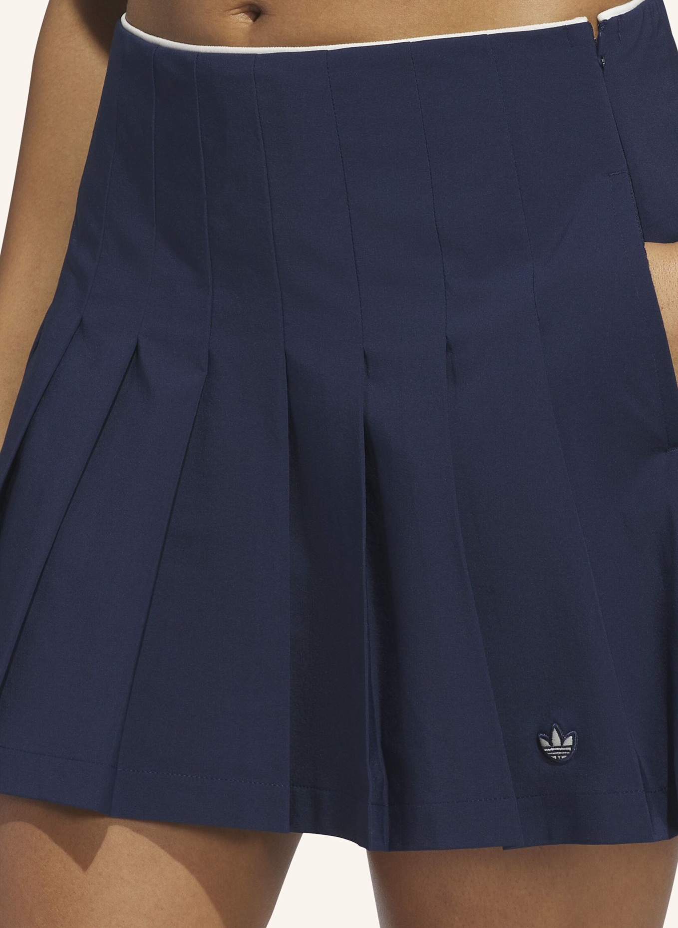 adidas Originals Golfrock ORIGINALS PLEATED: BLAU