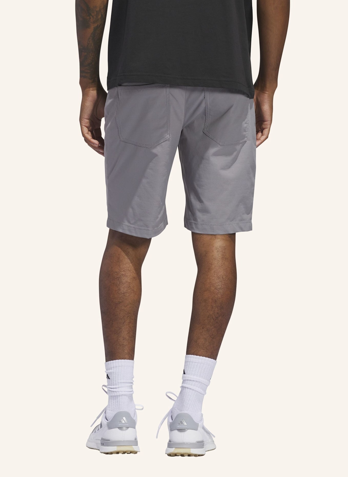 adidas ULTIMATE365 5-POCKET GOLF SHORTS: GRAU
