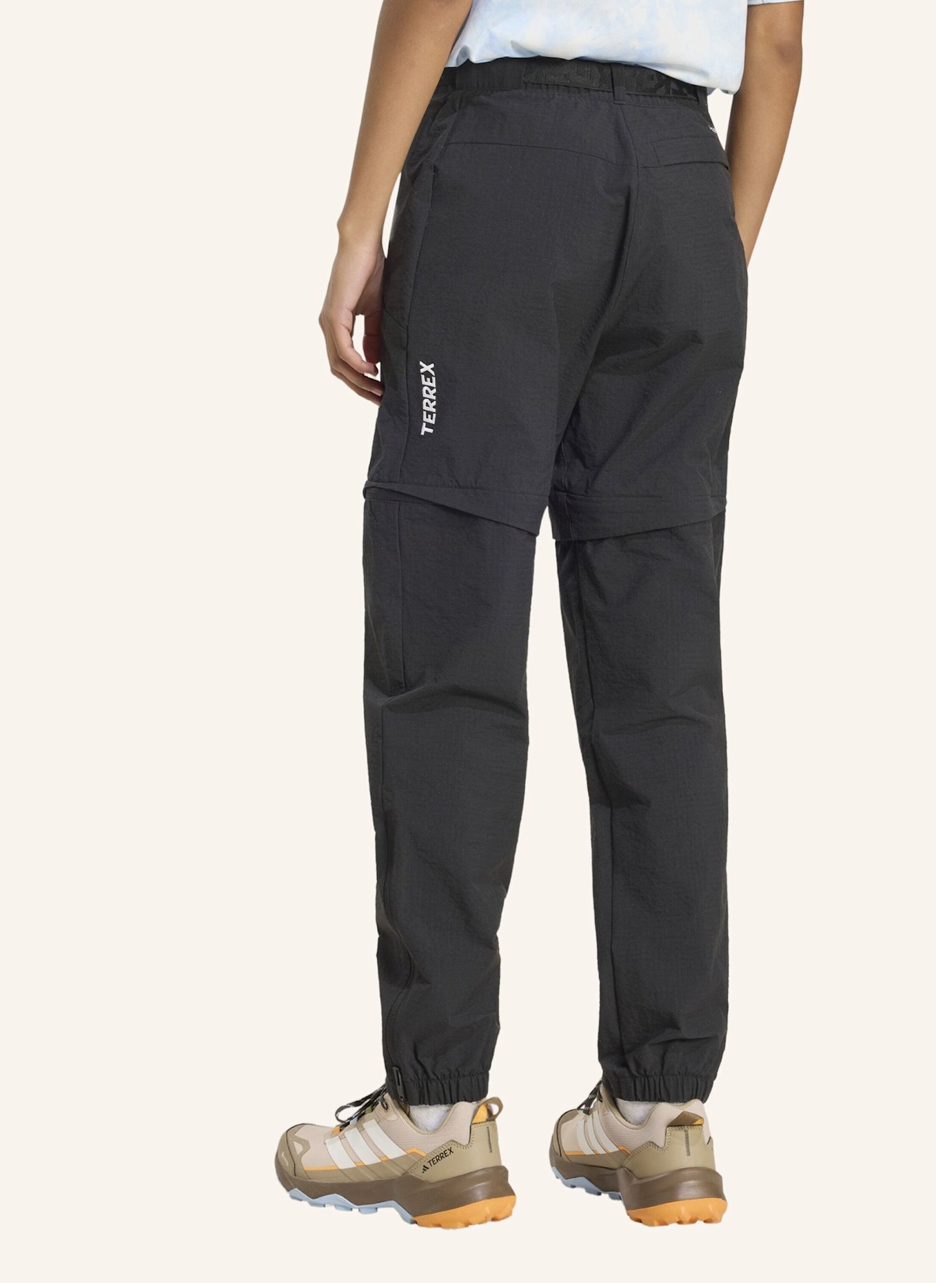 adidas TERREX TERREX XPERIOR UTILITAS CLIMA365 ZIP-OFF-HOSE: SCHWARZ