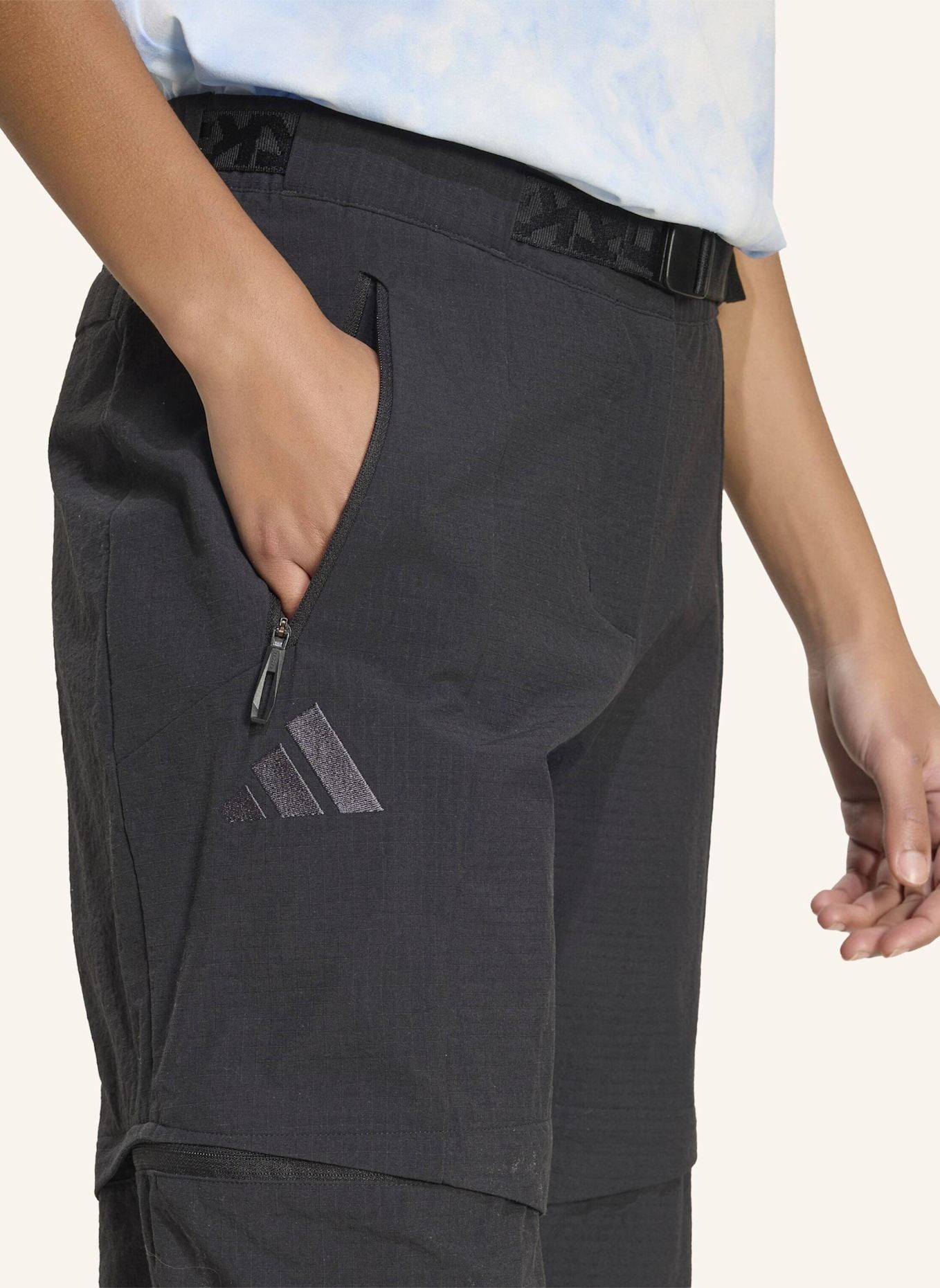 adidas TERREX TERREX XPERIOR UTILITAS CLIMA365 ZIP-OFF-HOSE: SCHWARZ