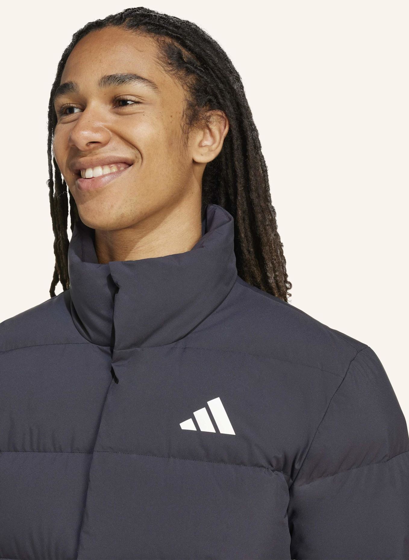 adidas HELIONIC CLIMAWARM MITTELLANGE DAUNENJACKE: SCHWARZ
