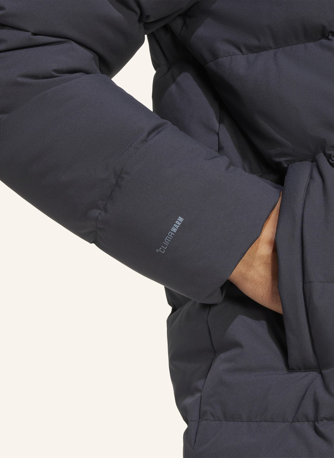 adidas HELIONIC CLIMAWARM MITTELLANGE DAUNENJACKE: SCHWARZ