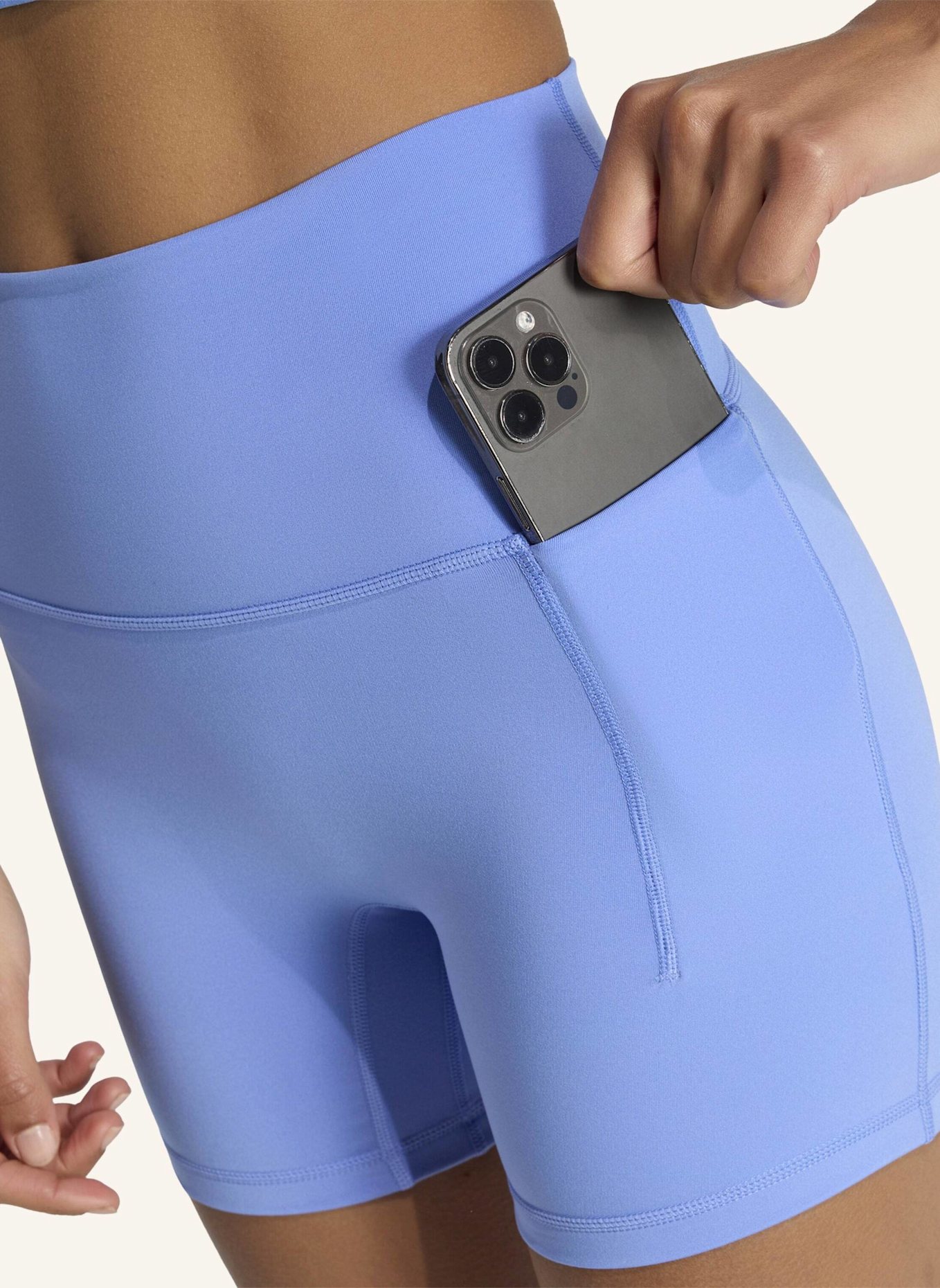 adidas 3-STREIFEN STUDIO ALL ME BOOTY LEGGINGS, KURZ: BLAU