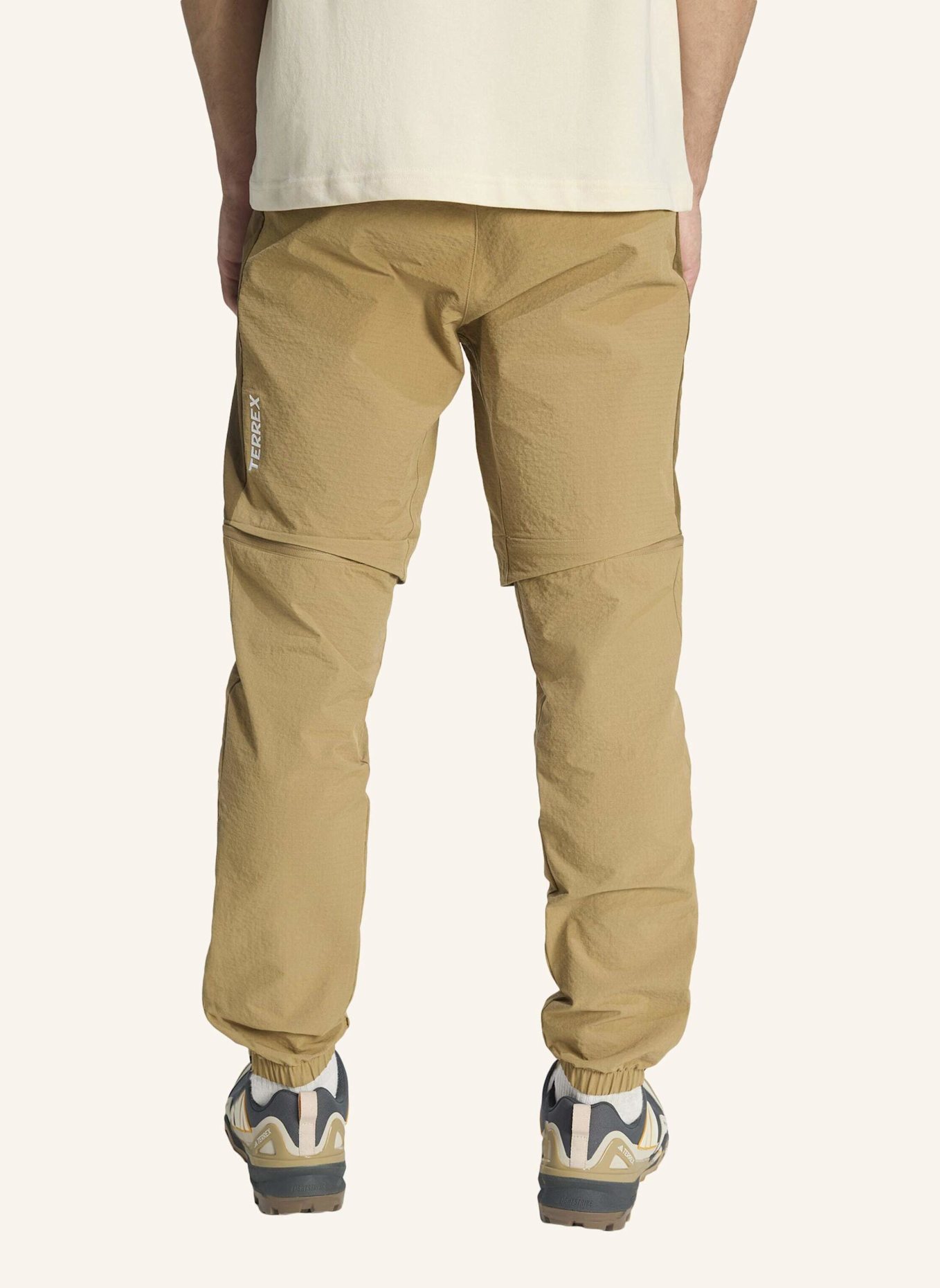 adidas TERREX TERREX XPERIOR UTILITAS CLIMA365 ZIP-OFF-HOSE: BRAUN
