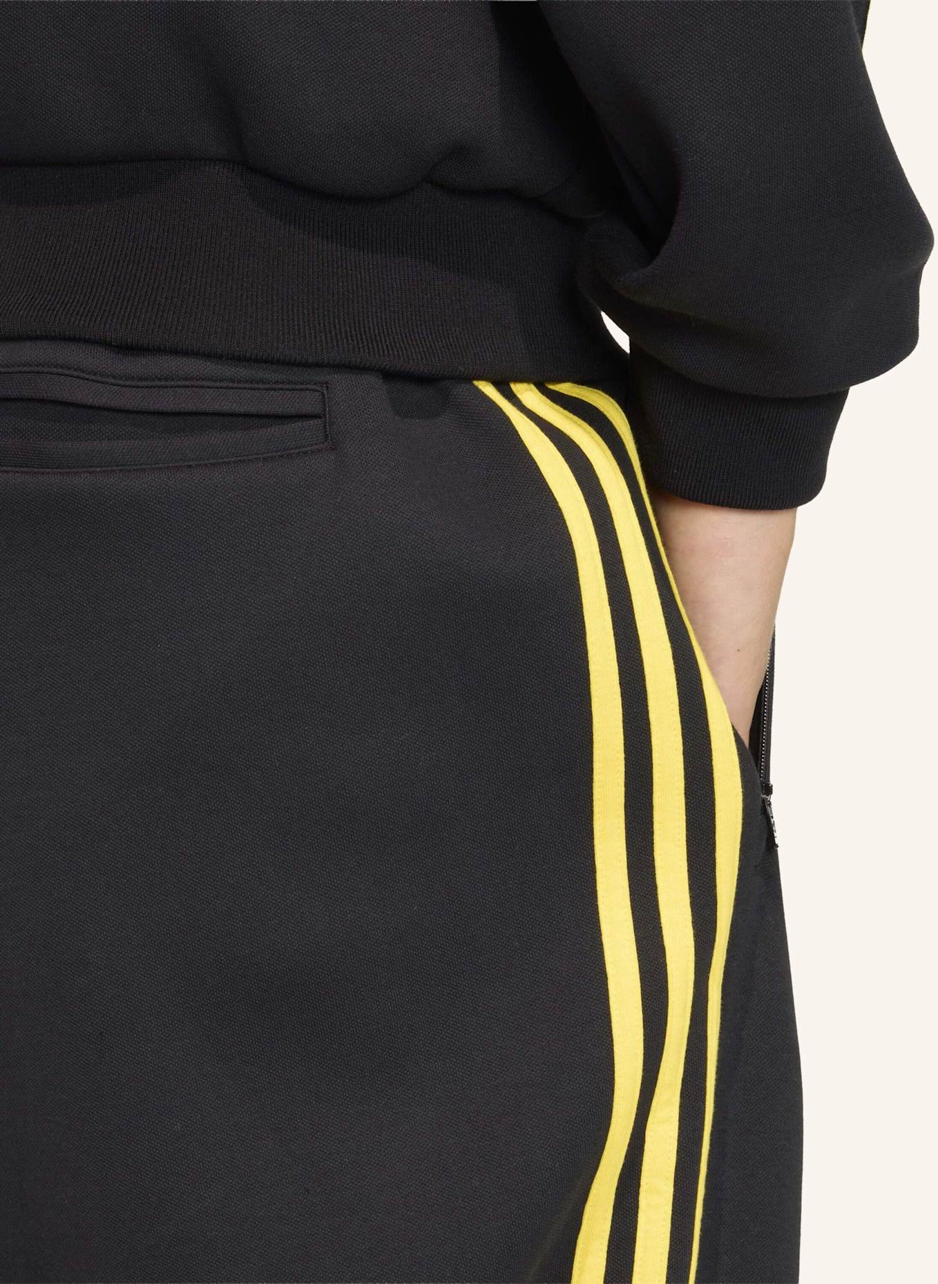 adidas Originals CLASSIC TIPPED STRIPES TRAININGSHOSE: SCHWARZ