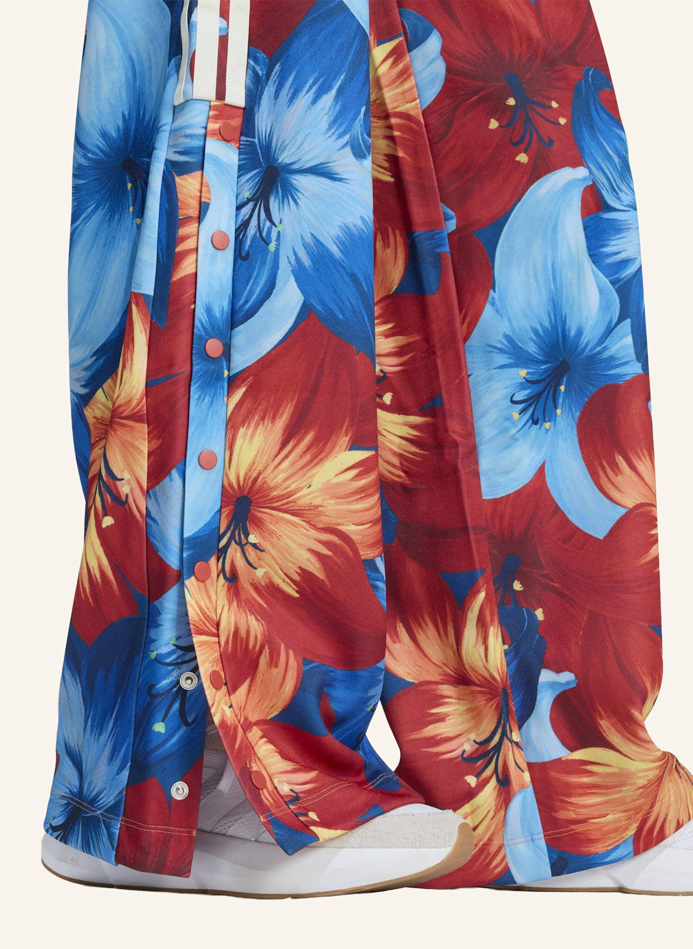 adidas ADIDAS X FARM RIO HOUSE OF TIRO TRAININGSHOSE: BLAU/ WEISS