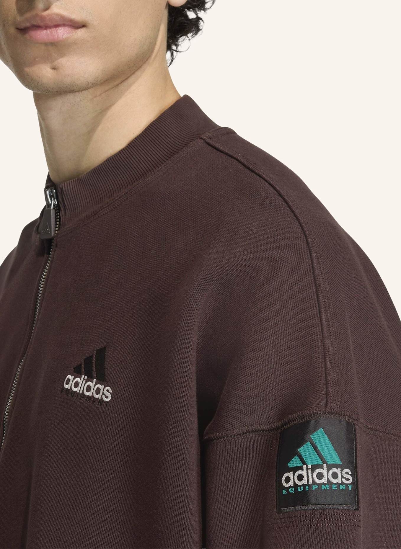 adidas Originals ADIDAS EQUIPMENT BLOCKED HALF-ZIP PULLOVER: BRAUN