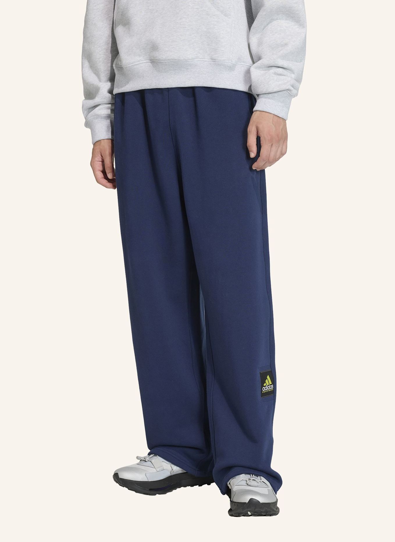 adidas Originals ADIDAS EQUIPMENT JOGGINGHOSE OHNE BÜNDCHEN: BLAU