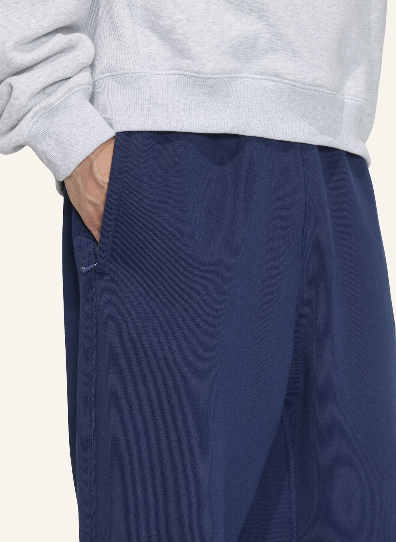 adidas Originals ADIDAS EQUIPMENT JOGGINGHOSE OHNE BÜNDCHEN: BLAU