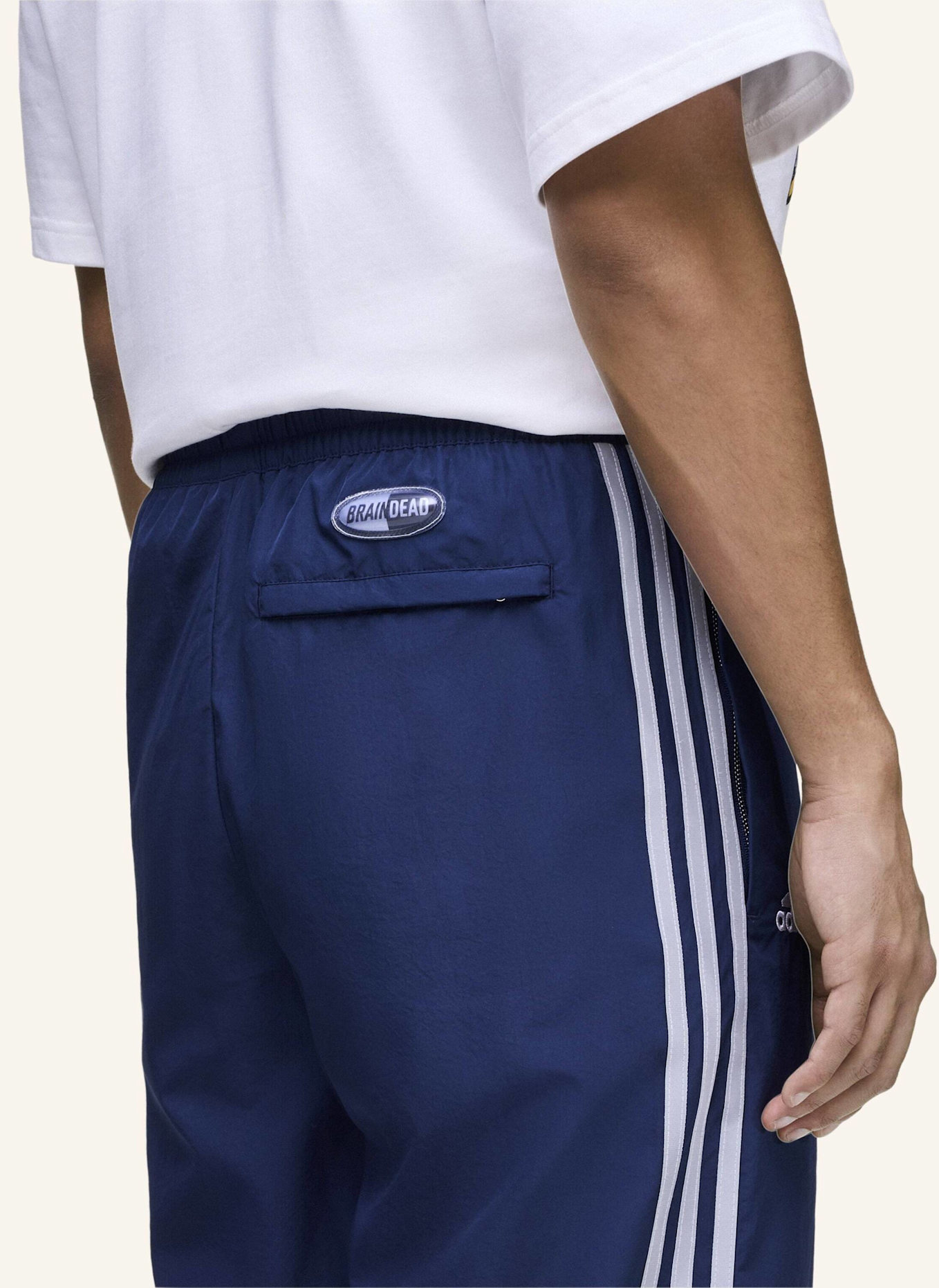 adidas Originals BRAIN DEAD TRAININGSHOSE: BLAU