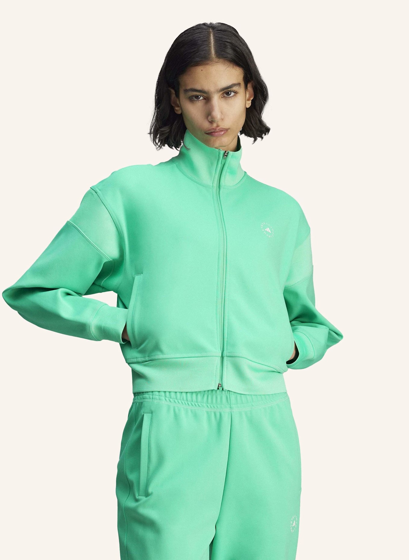 adidas by Stella McCartney ADIDAS BY STELLA MCCARTNEY KNITTED ORIGINALS JACKE: GRÜN