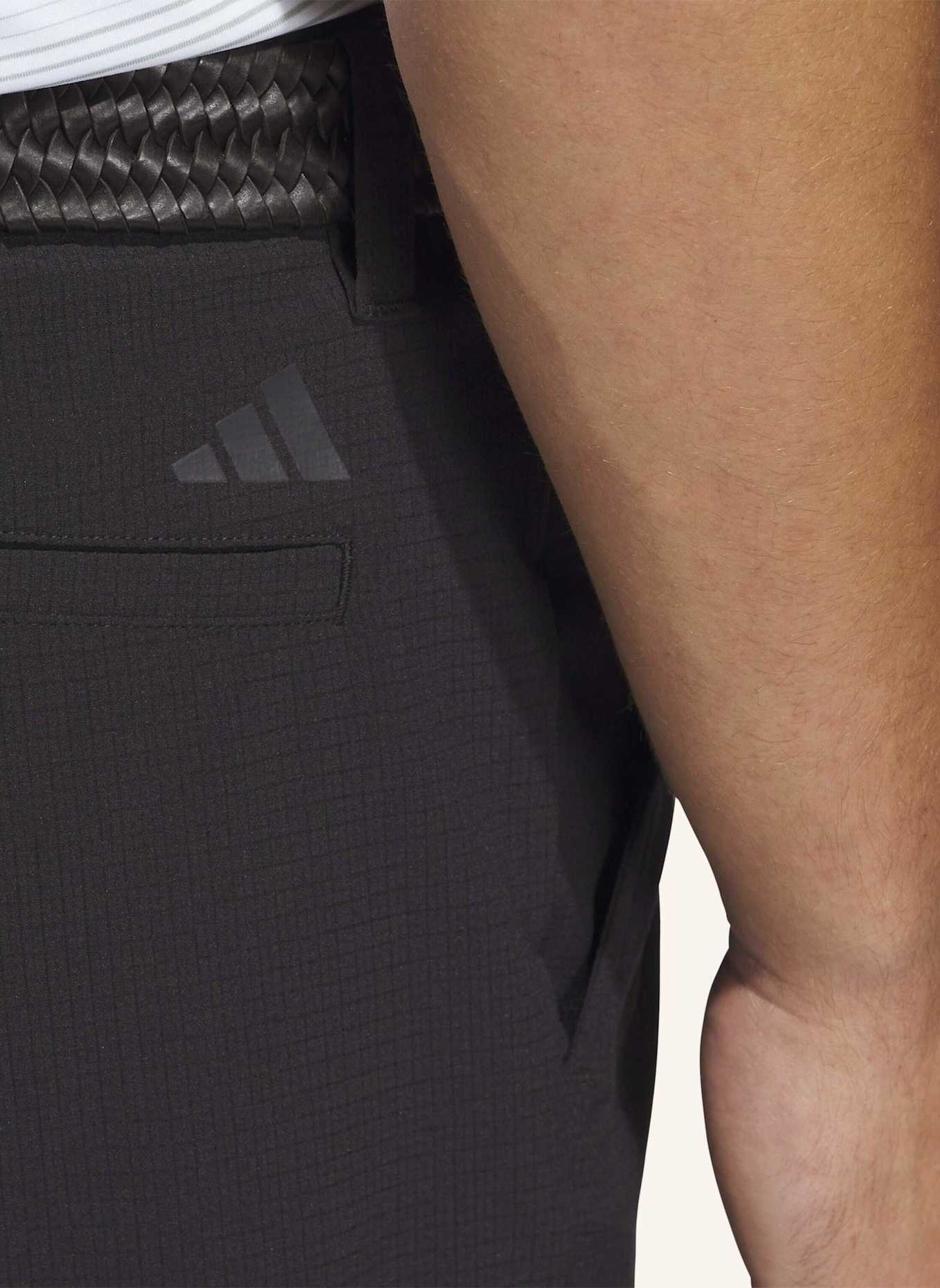 adidas ULTIMATE365 PULL-ON GOLF SHORTS: SCHWARZ