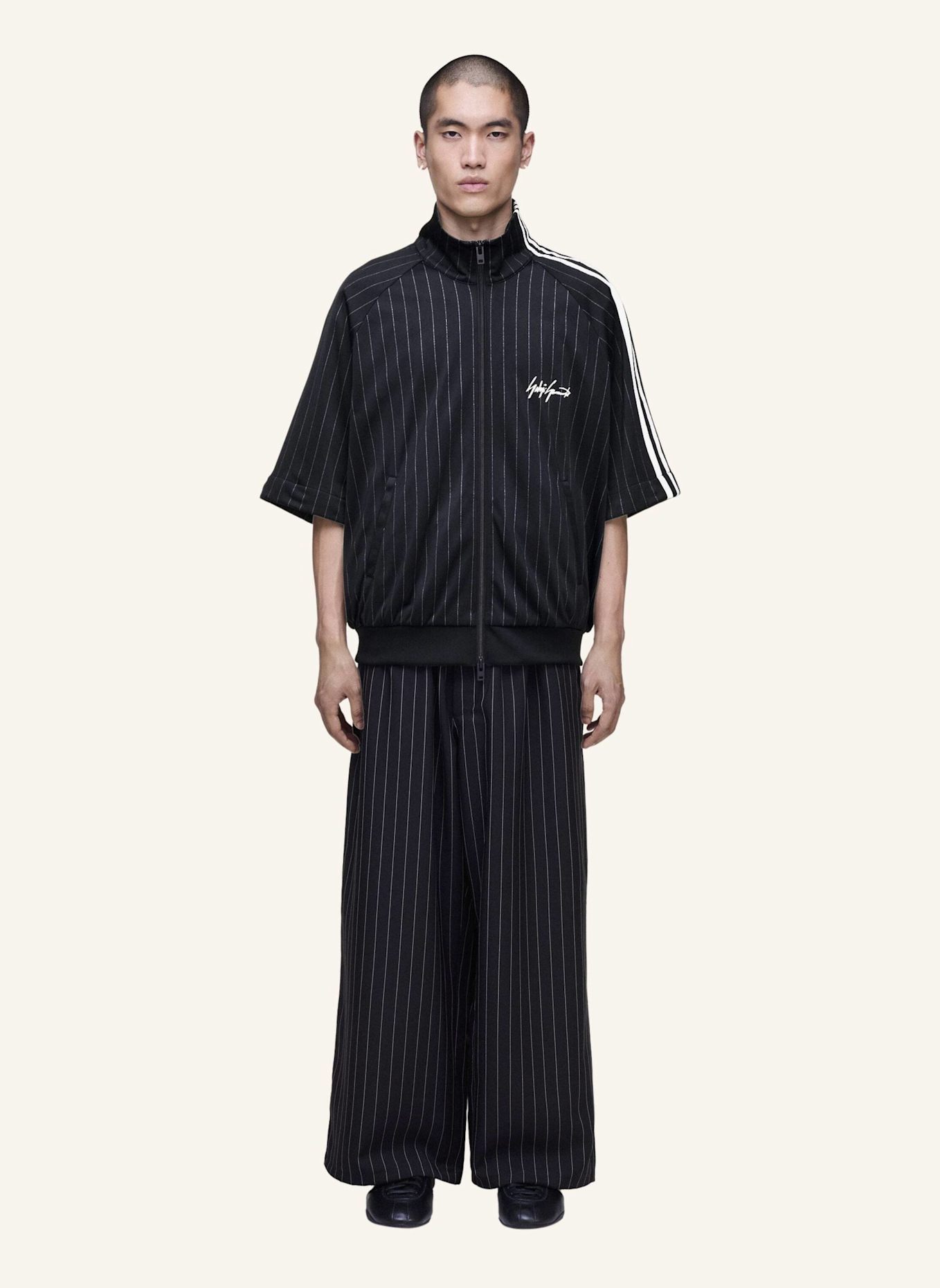 Y-3 Y-3 SPORT UNIFORM TRAININGSHOSE MIT NADELSTREIFEN: SCHWARZ/ WEISS