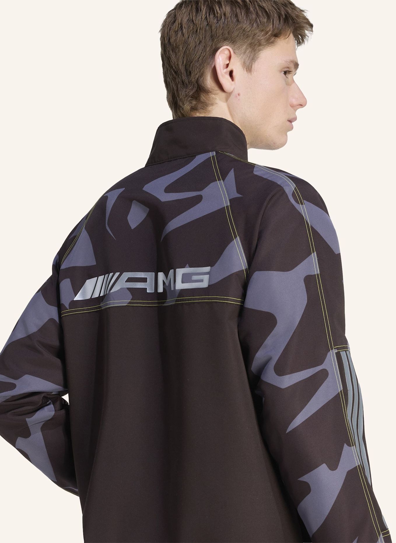 adidas AMG CAMO WOVEN TRAININGSJACKE: BRAUN/ GRAU