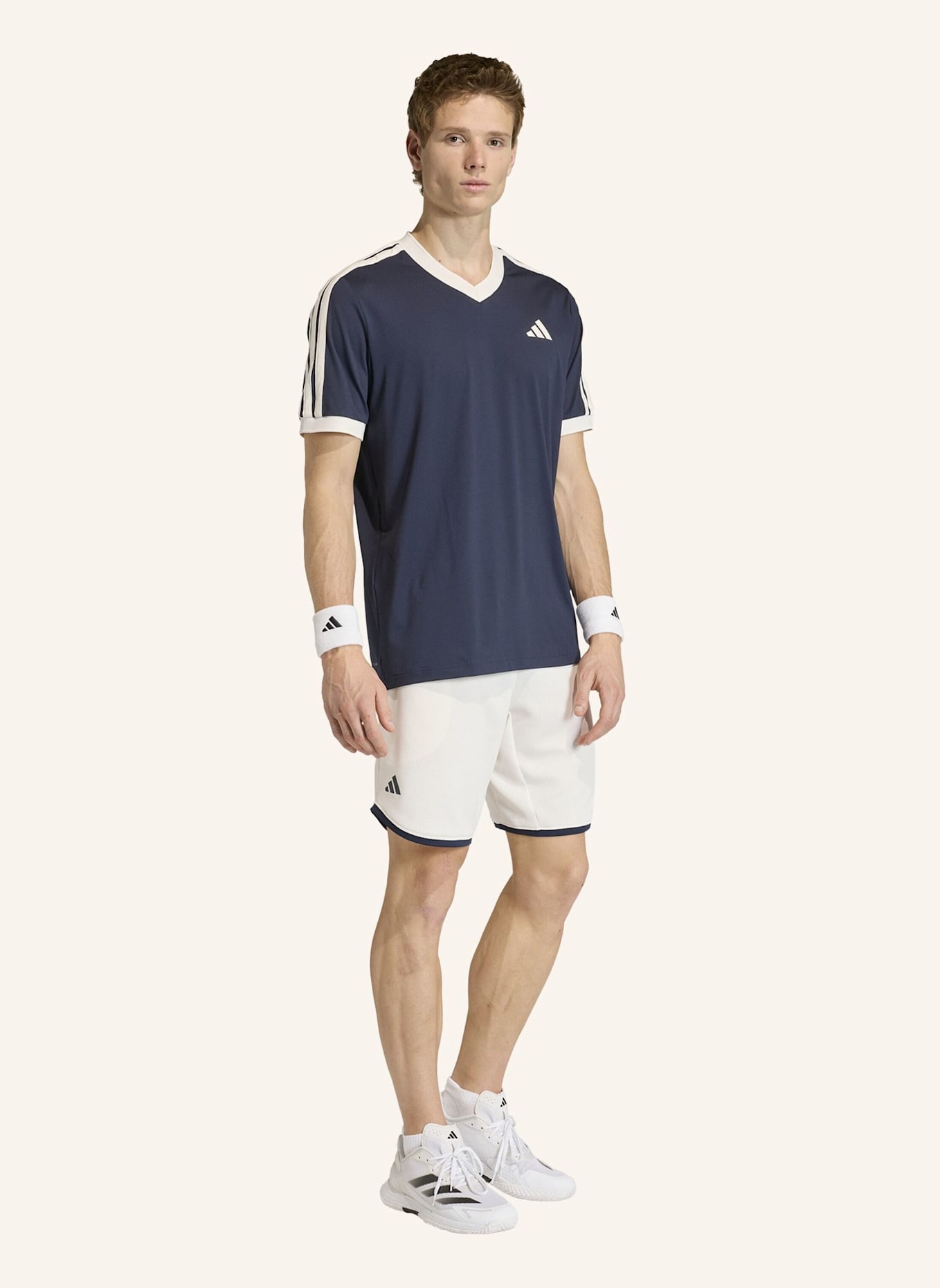 adidas TENNIS CLASSICS T-SHIRT: BLAU