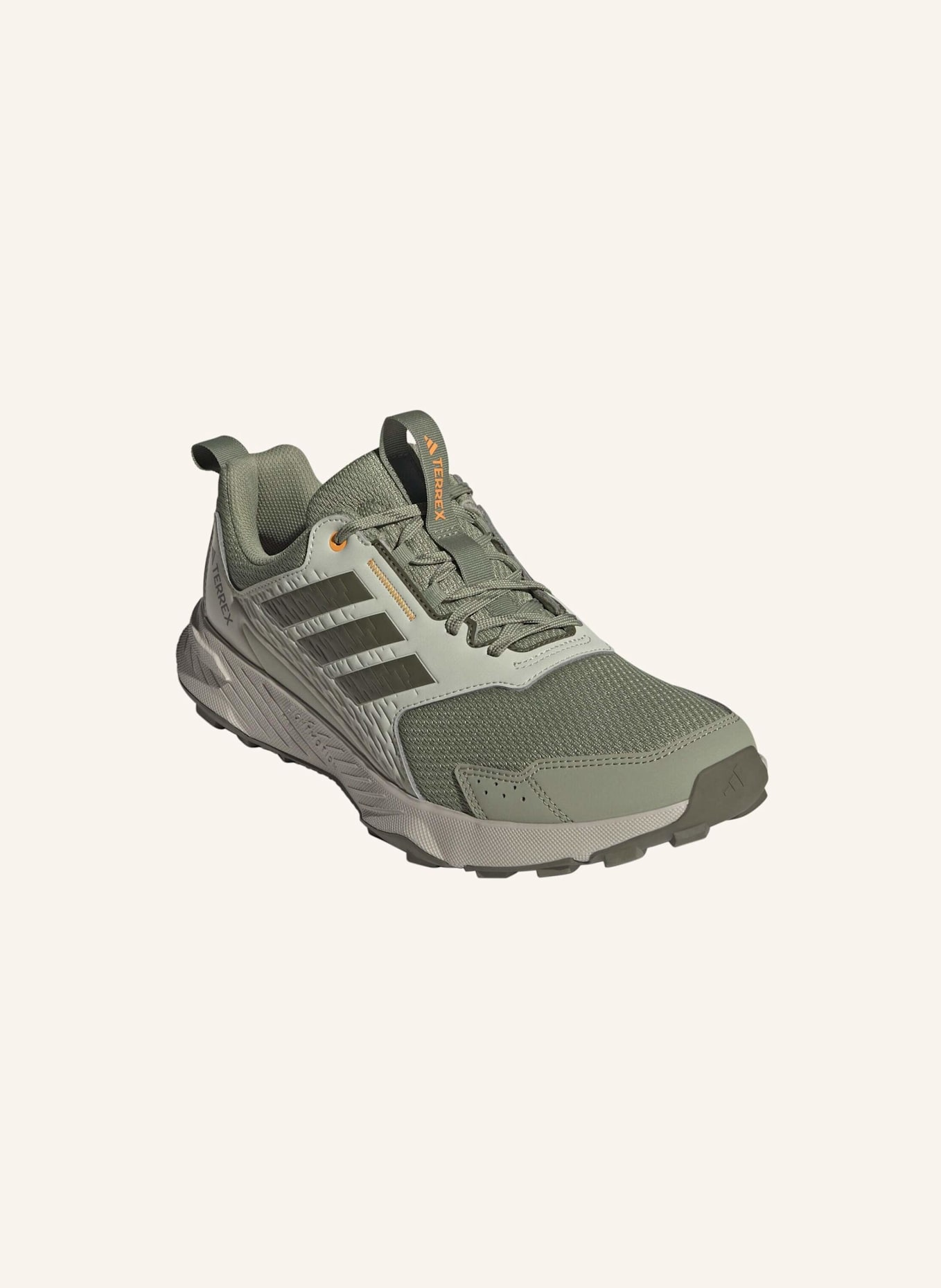 adidas TERREX TRACEFINDER TRAILRUNNING-SCHUH: GRÜN/ ORANGE