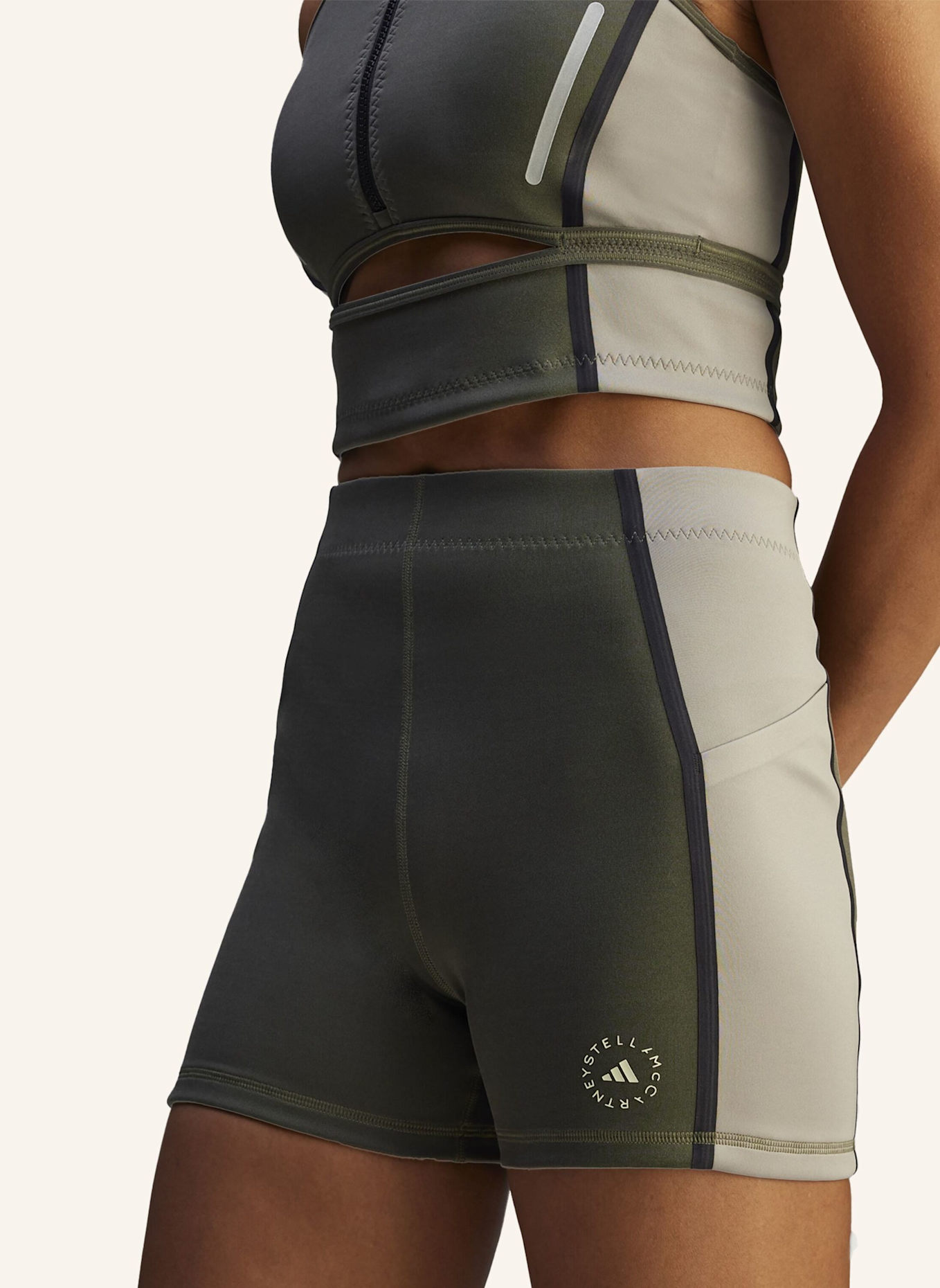 adidas by Stella McCartney ADIDAS BY STELLA MCCARTNEY KURZE LEGGINGS: GRAU