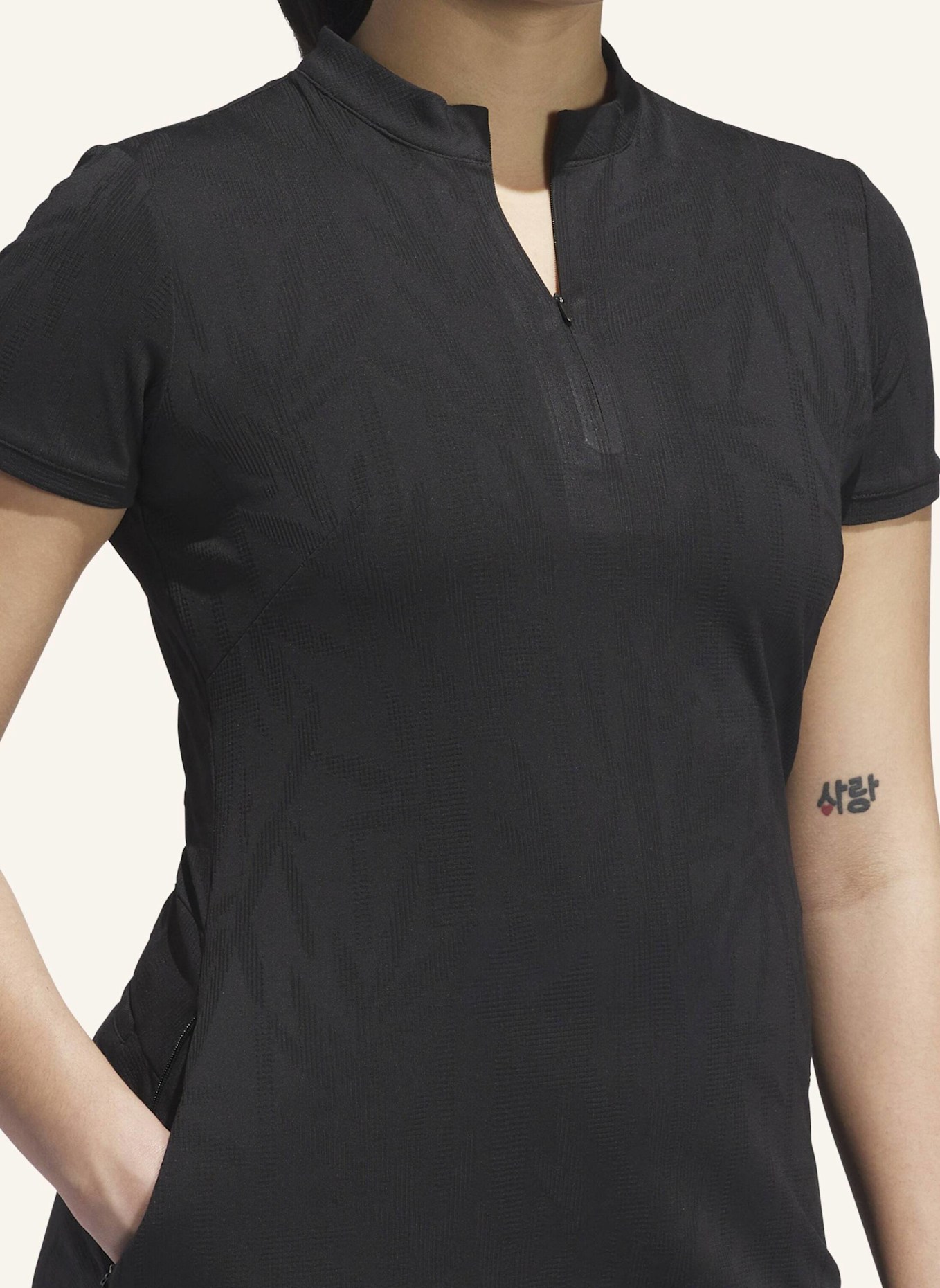 adidas GO-TO JACQUARD KLEID: SCHWARZ