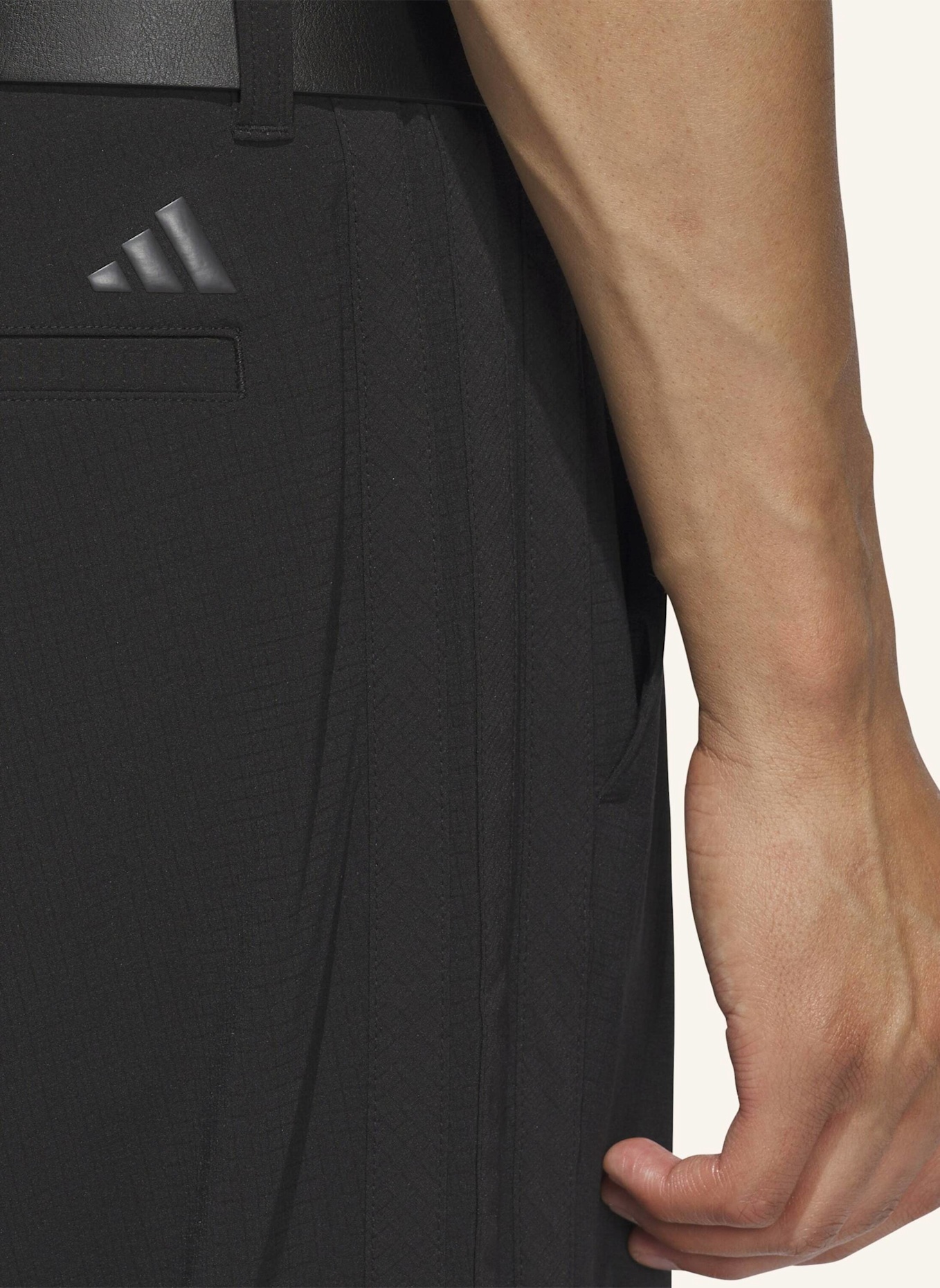 adidas ULTIMATE365 TOUR GOLFHOSE: SCHWARZ