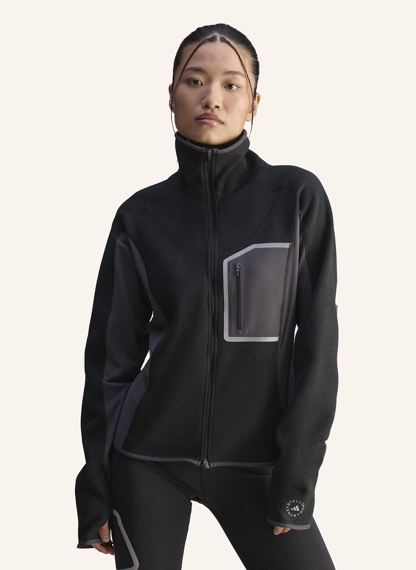 adidas by Stella McCartney ADIDAS BY STELLA MCCARTNEY CLIMAWARM RUNNING FULL-ZIP MIDLAYER: SCHWARZ