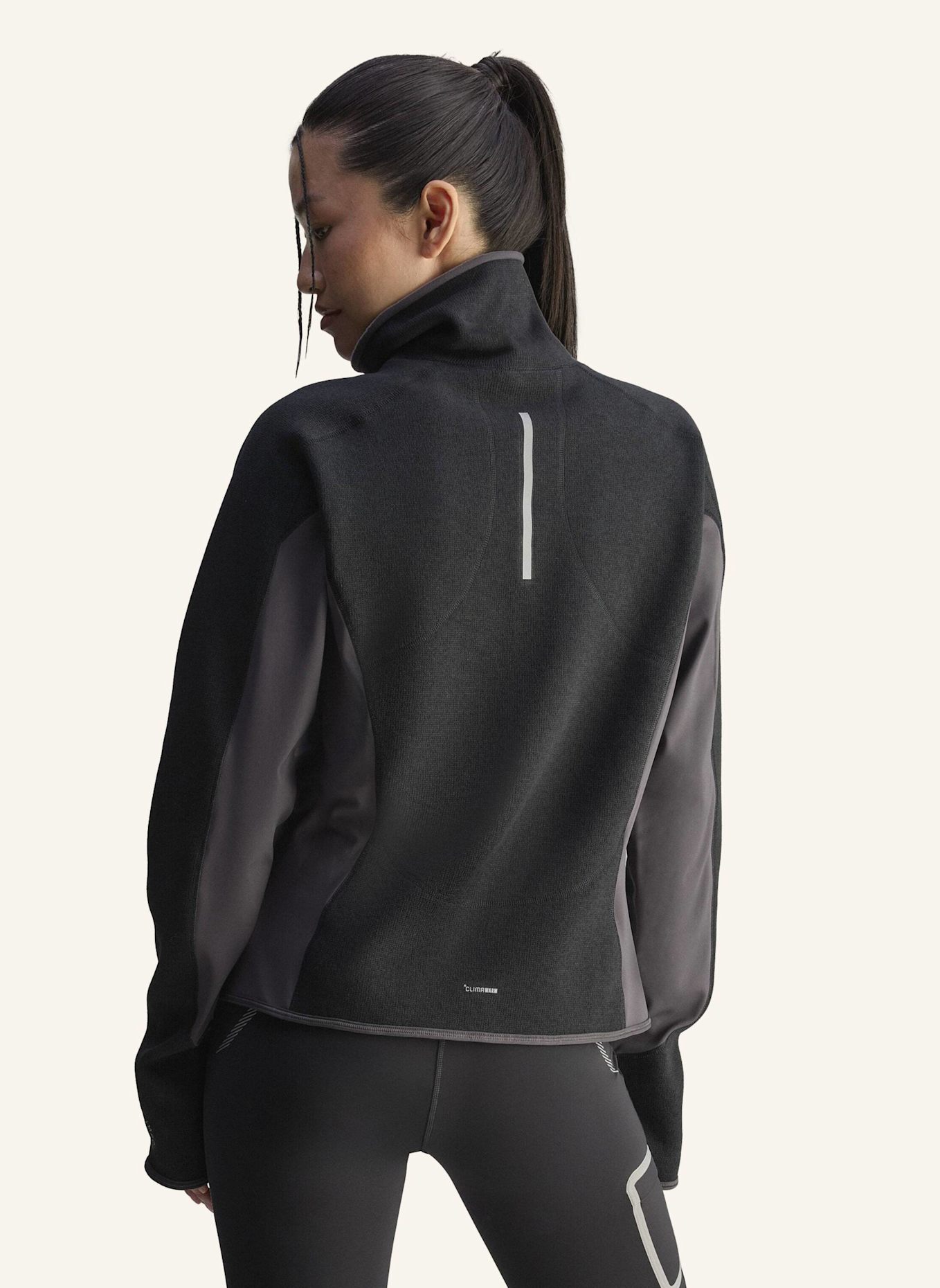 adidas by Stella McCartney ADIDAS BY STELLA MCCARTNEY CLIMAWARM RUNNING FULL-ZIP MIDLAYER: SCHWARZ