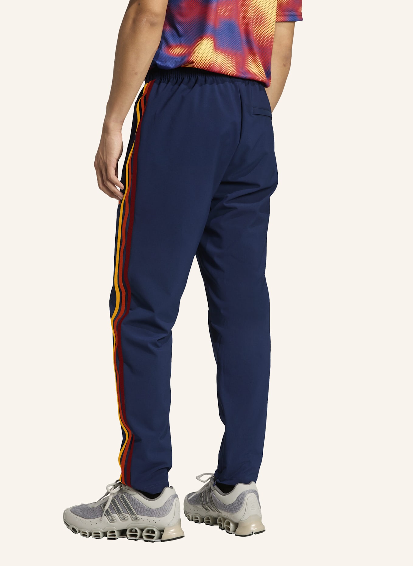 adidas Originals AJAX AMSTERDAM X ID&T TRAININGSHOSE: BLAU