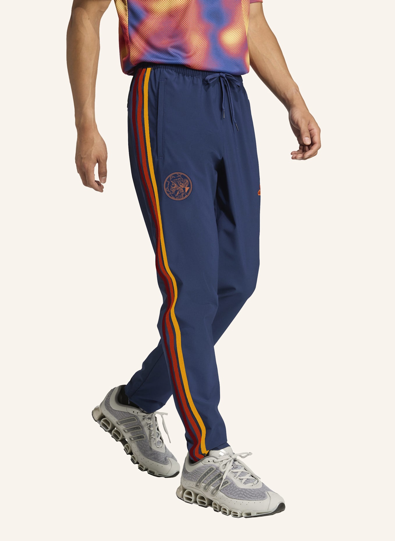 adidas Originals AJAX AMSTERDAM X ID&T TRAININGSHOSE: BLAU