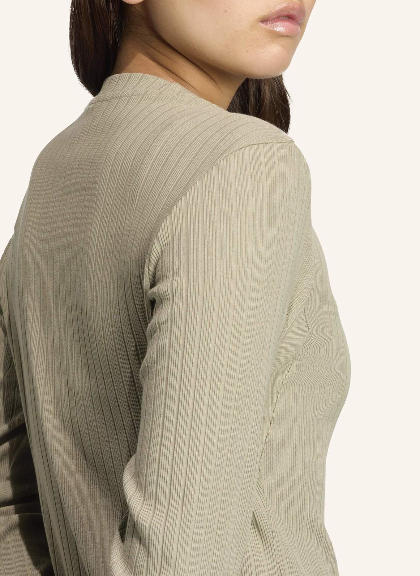 adidas ALL SZN WINTERFESTES LANGES KLEID: SILBER