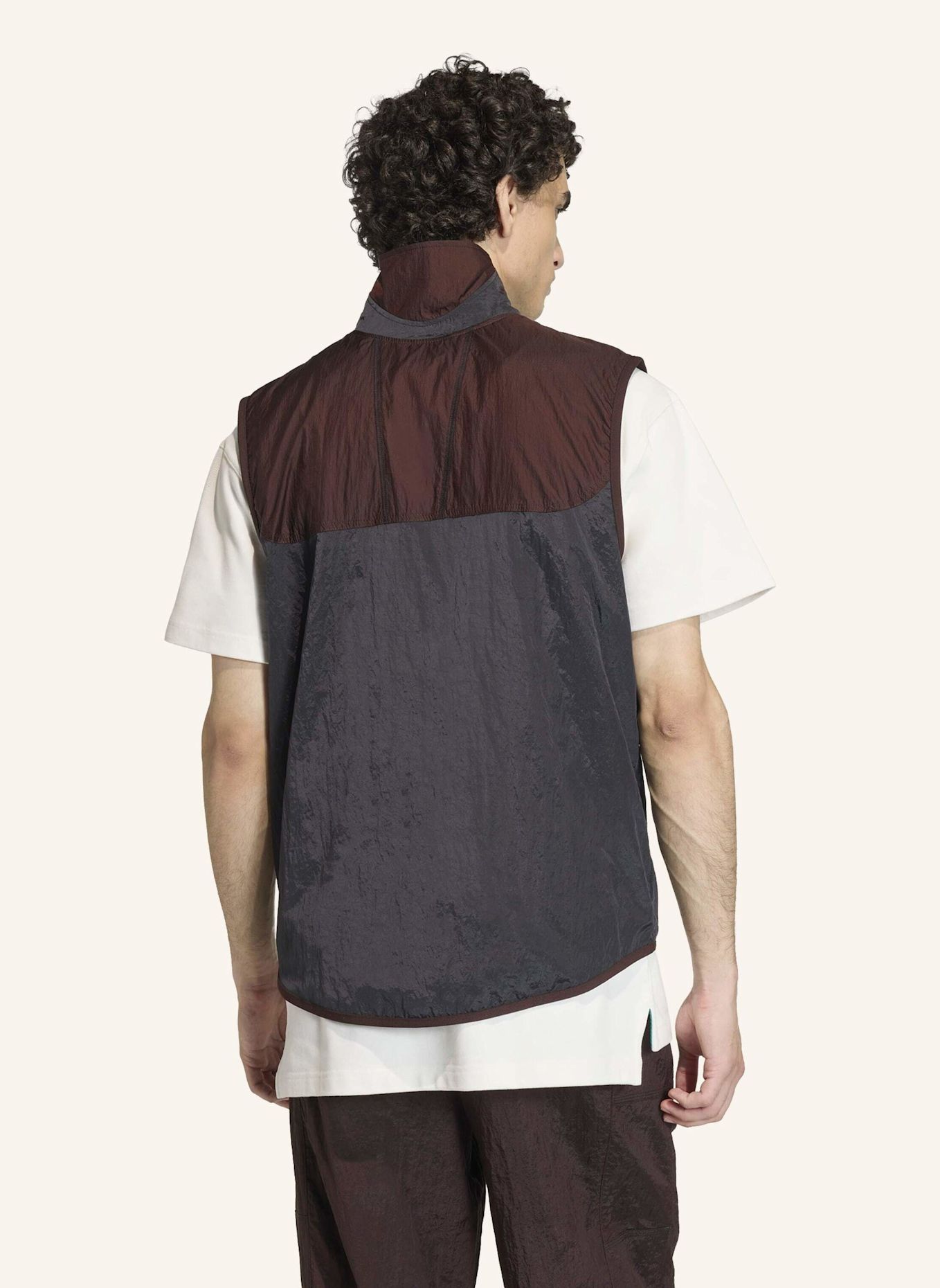 adidas Originals ADIDAS EQUIPMENT WESTE: SCHWARZ/ BRAUN