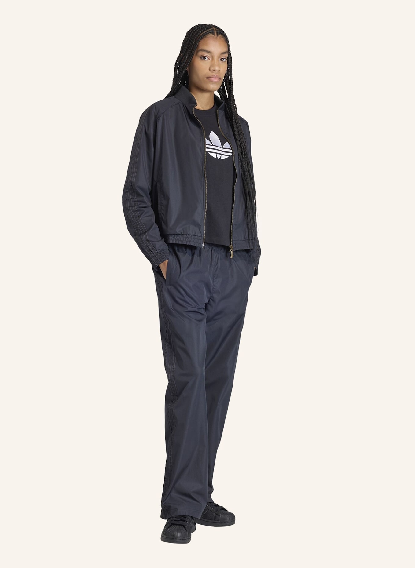 adidas Originals SST TRAININGSHOSE: SCHWARZ