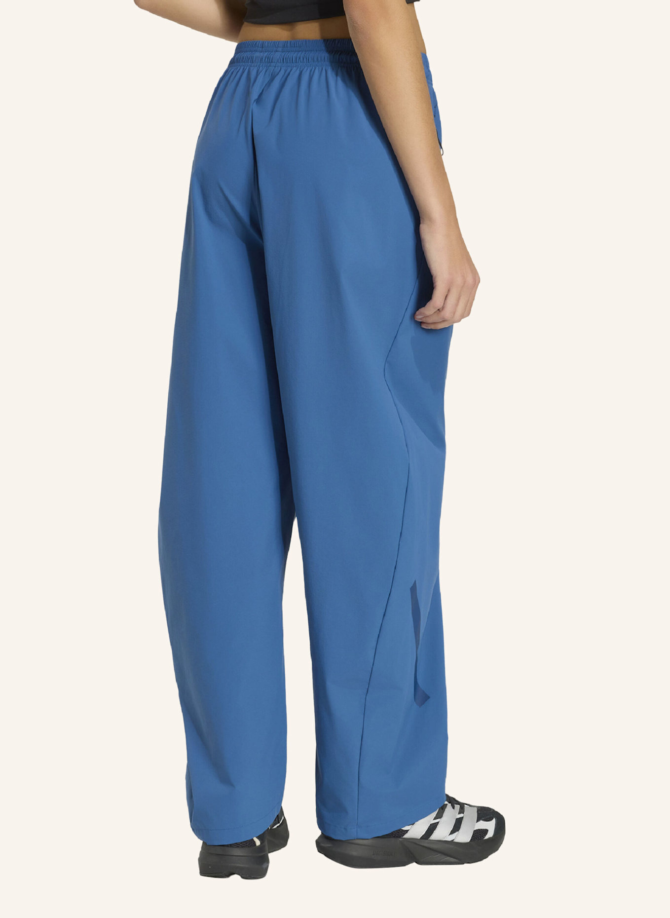 adidas ADIDAS Z.N.E. WOVEN HOSE: BLAU