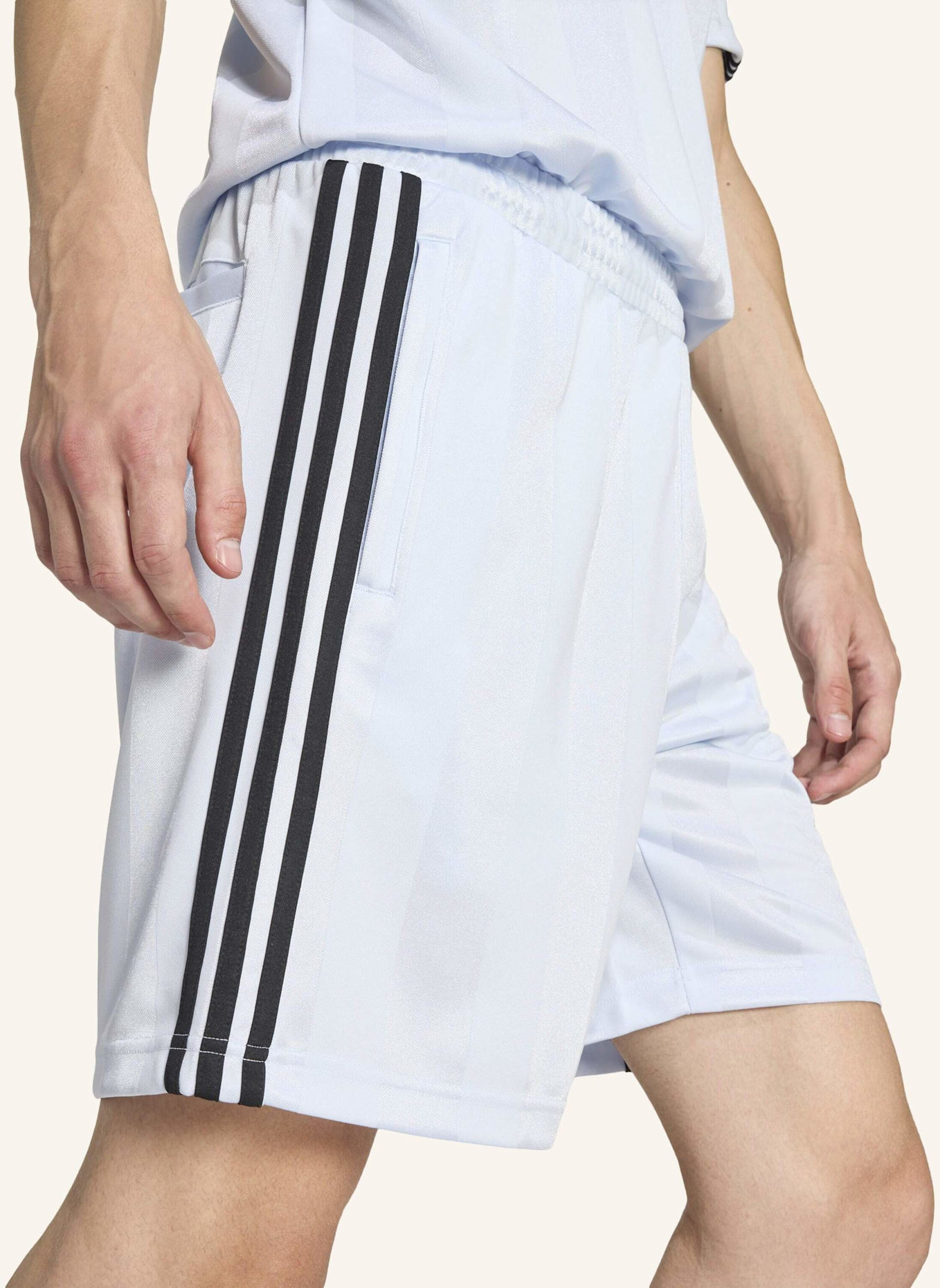 adidas Originals Shorts 3-STRIPES LOOSE ENGINEERED: BLAU