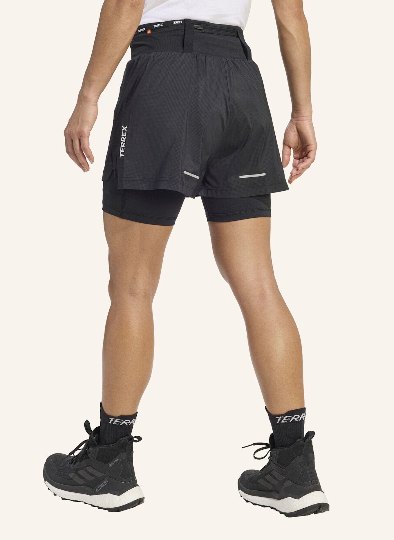adidas TERREX TERREX XPLORIC 2-IN-1-SHORTS: SCHWARZ