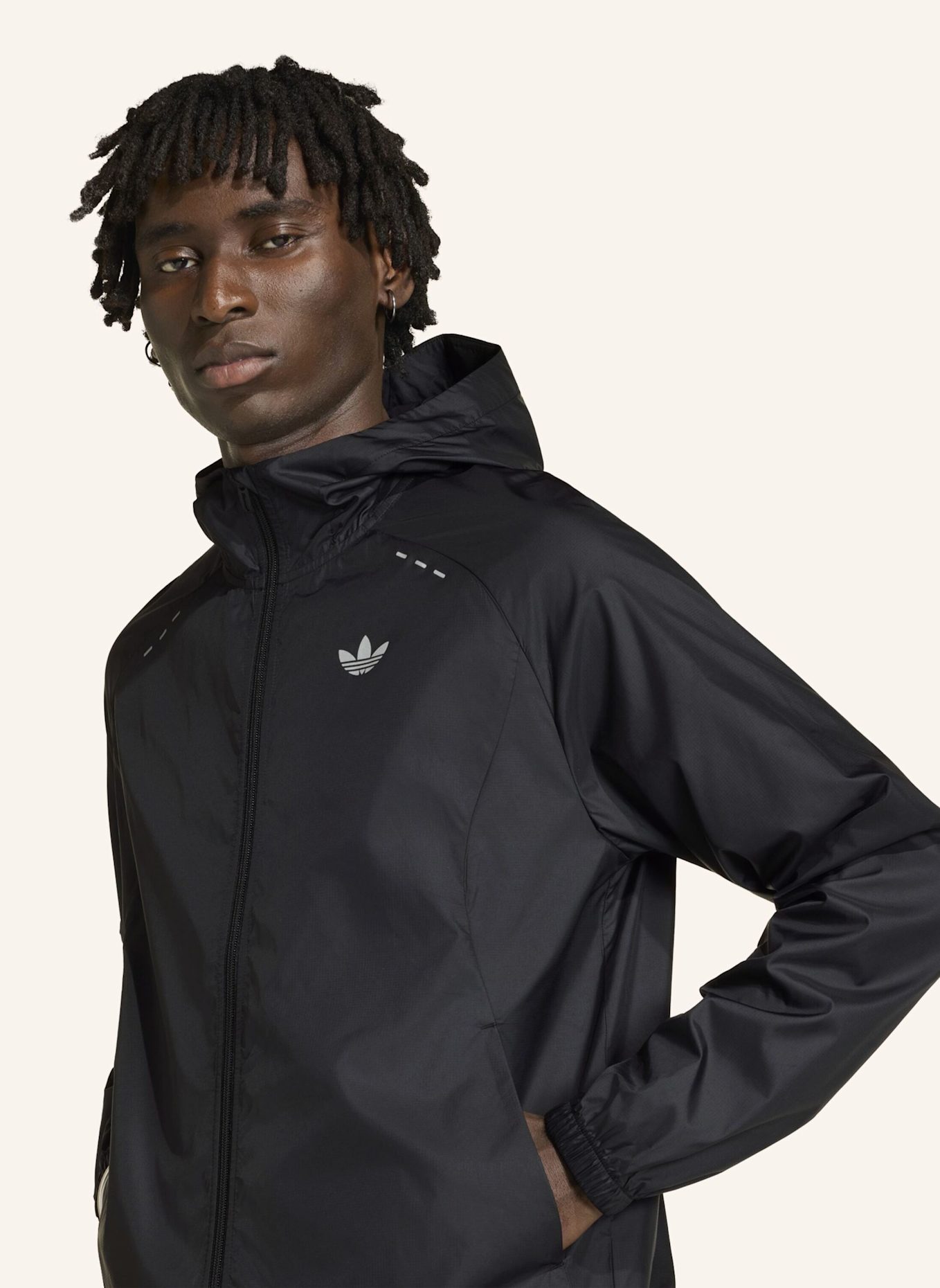 adidas Originals TECH TREFOIL ESSENTIALS WINDBREAKER: SCHWARZ