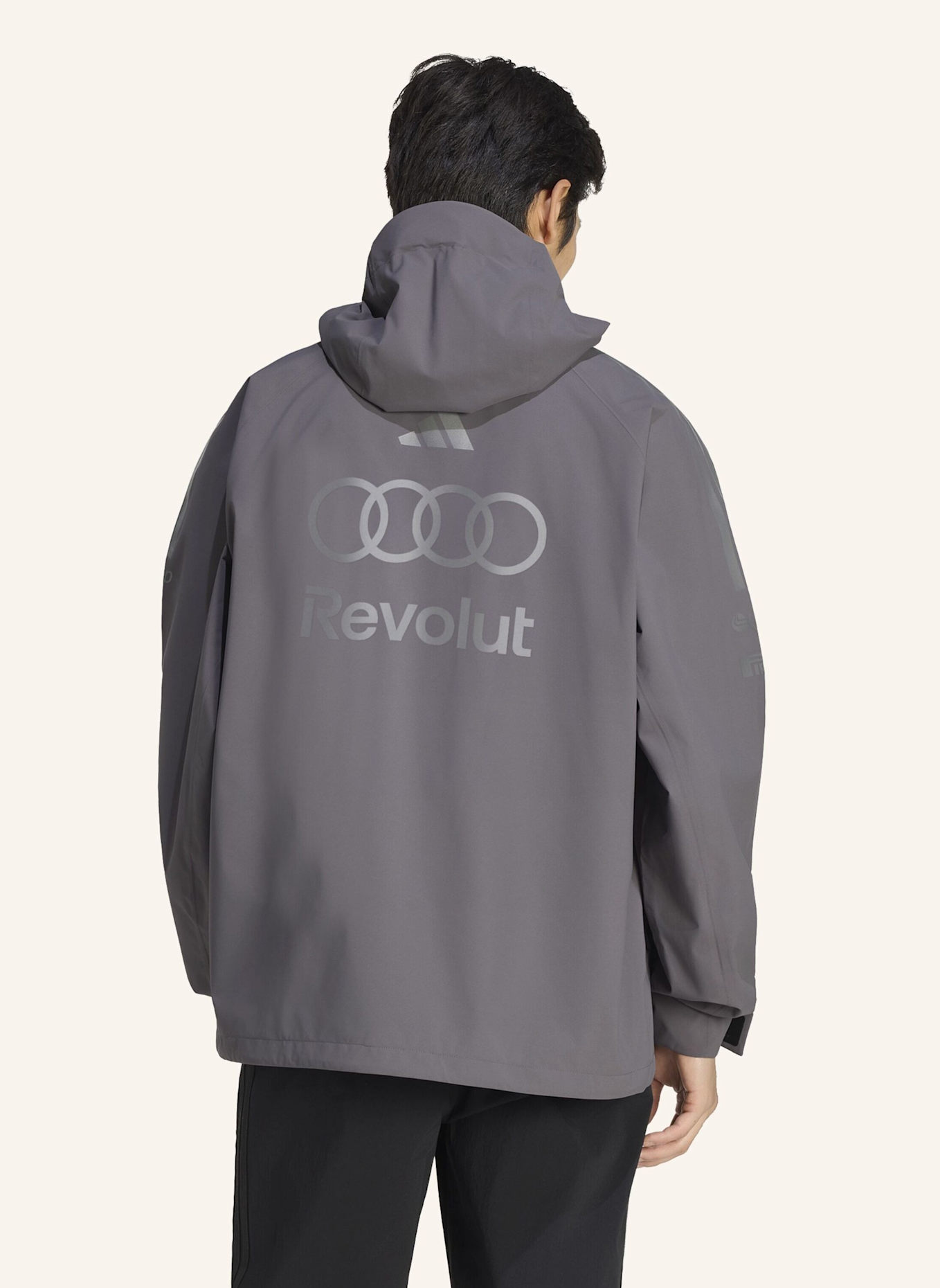 adidas AUDI REVOLUT F1 TEAM ENGINEERS & MARKETING REGENJACKE: GRAU