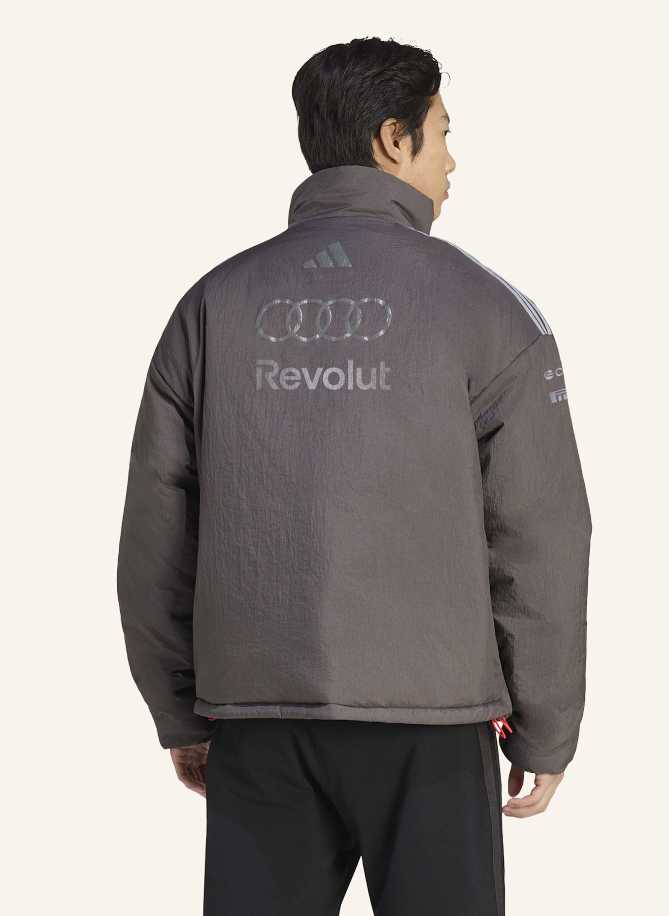 adidas AUDI REVOLUT F1 TEAM ENGINEERS & MARKETING PUFFER JACKE: GRAU