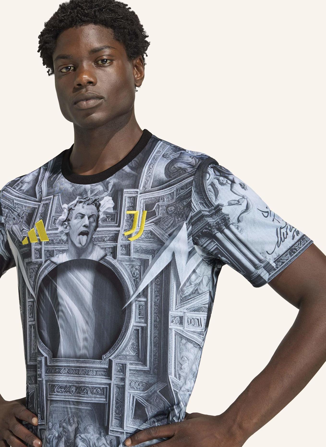 adidas JUVENTUS 25/26 PRE-MATCH SHIRT: SCHWARZ