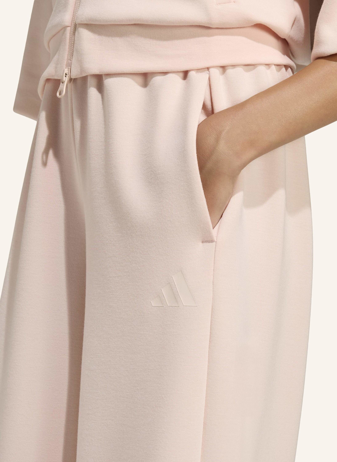 adidas FUTURE ICONS 3-STREIFEN HOSE MIT WEITEM BEIN: PINK