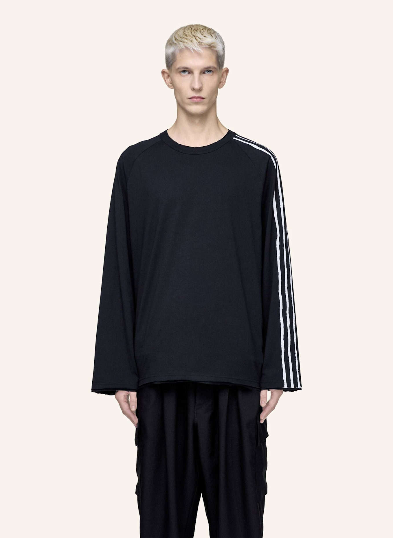 Y-3 Y-3 RAW EDGE 3-STREIFEN LONGSLEEVE: SCHWARZ